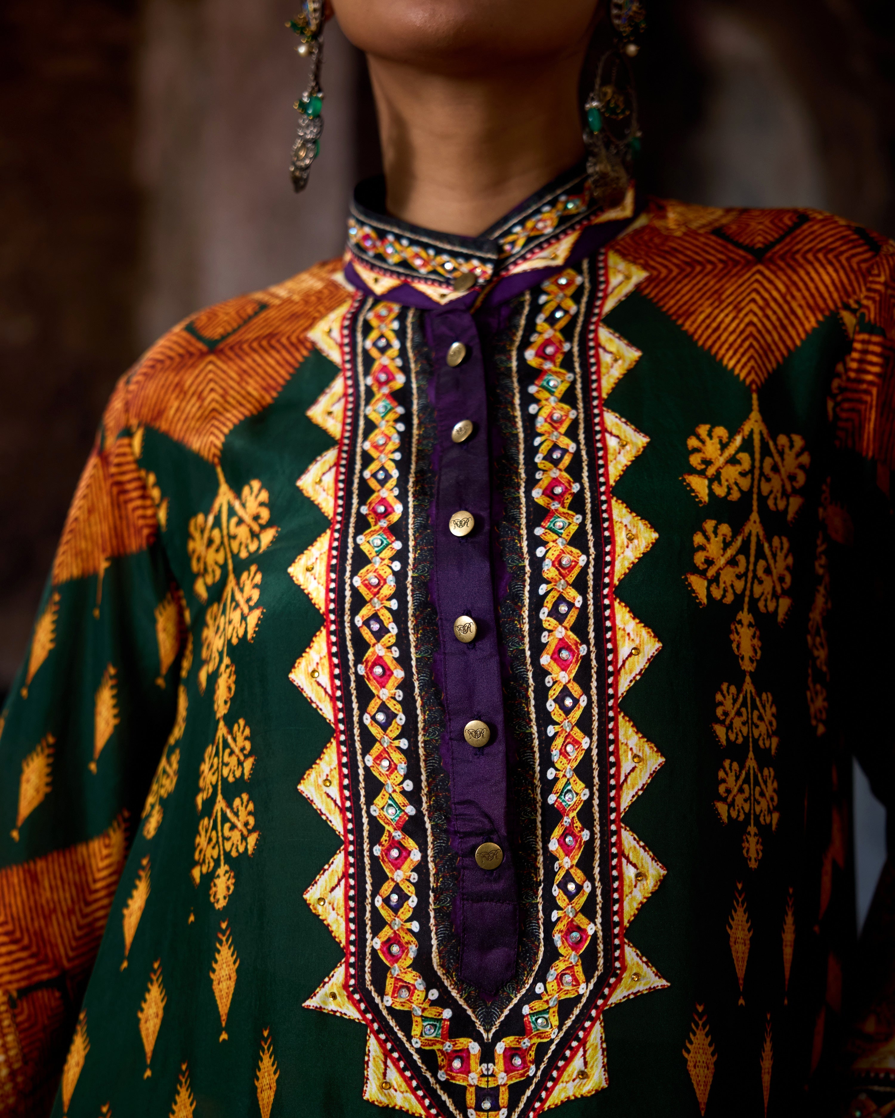 Bethari : Navya - Emerald/Gold