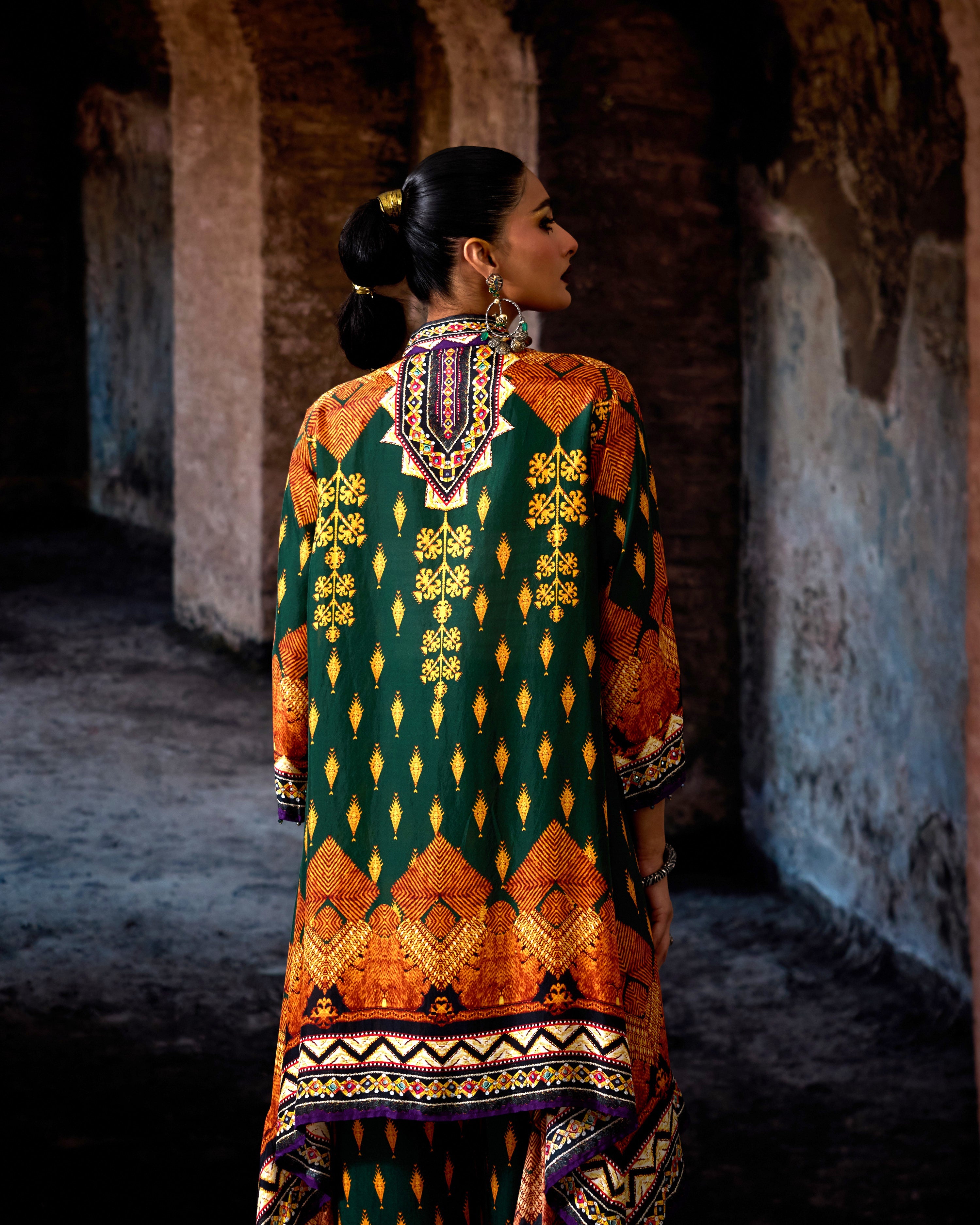 Bethari : Navya - Emerald/Gold