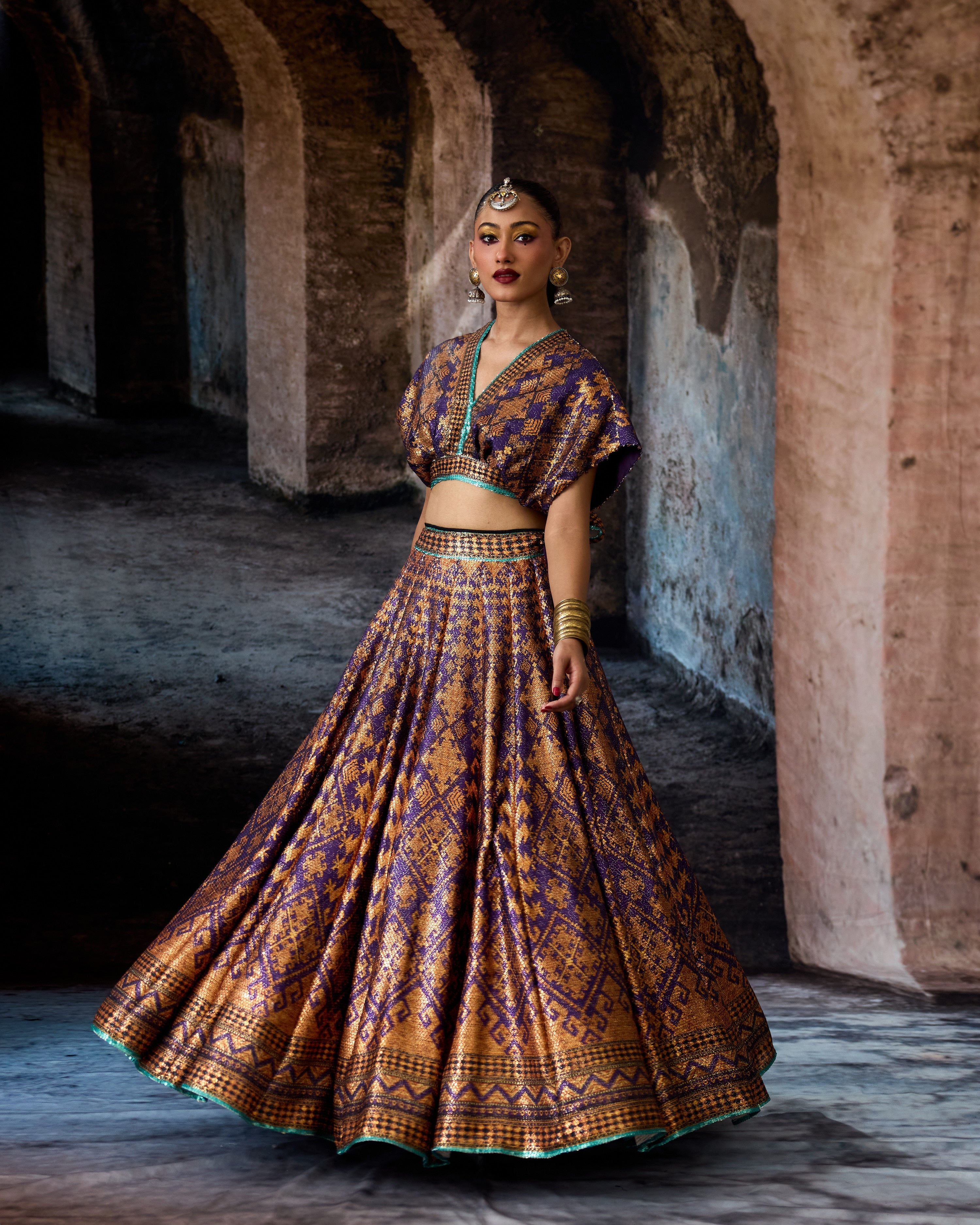 Bethari : Neerja/Leela - Purple/Copper