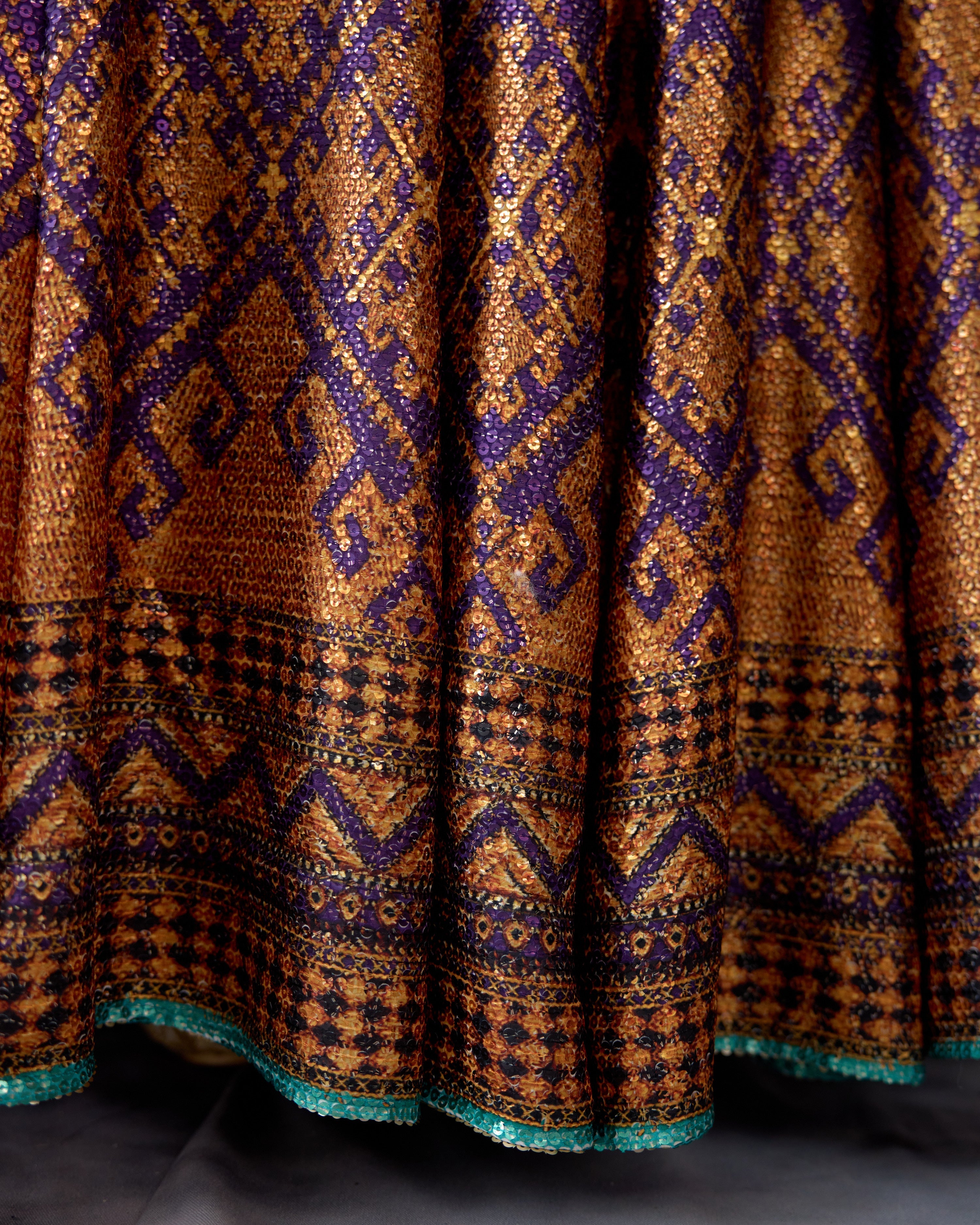 Bethari : Neerja/Leela - Purple/Copper