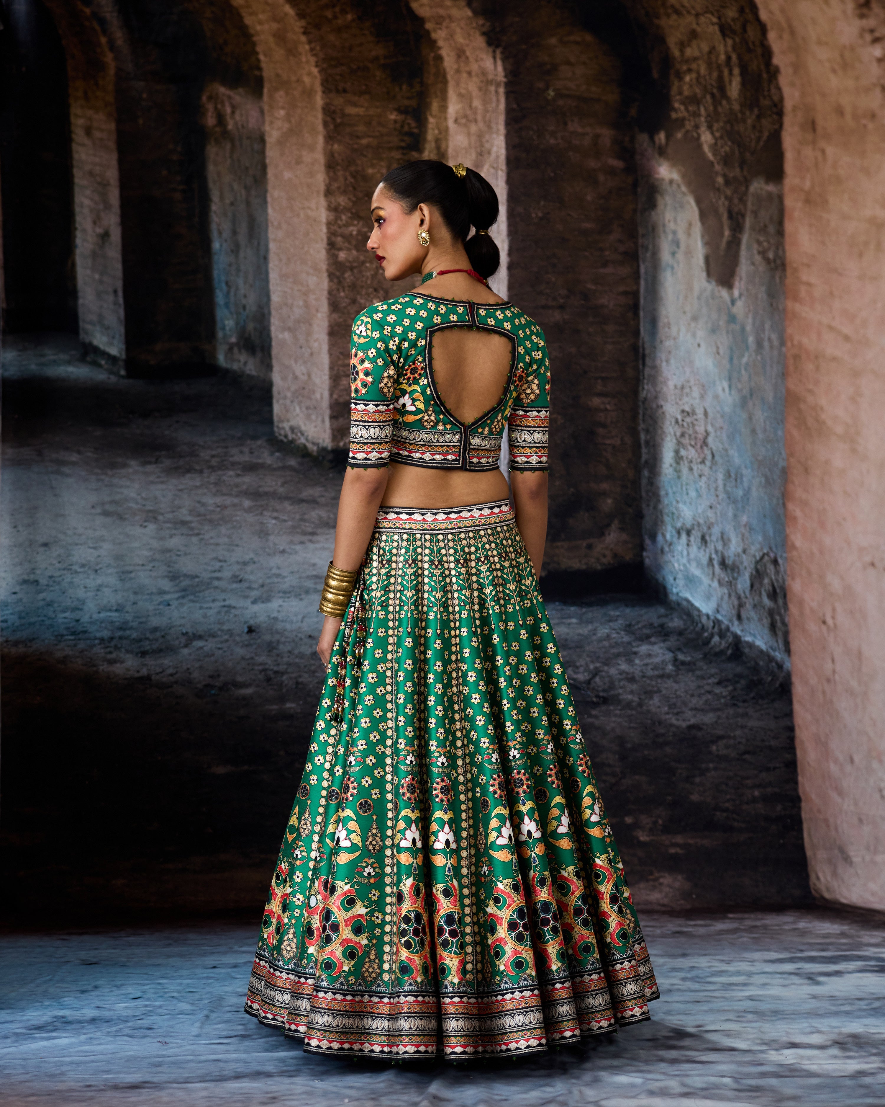 Bethari : Leela - Parrot Green