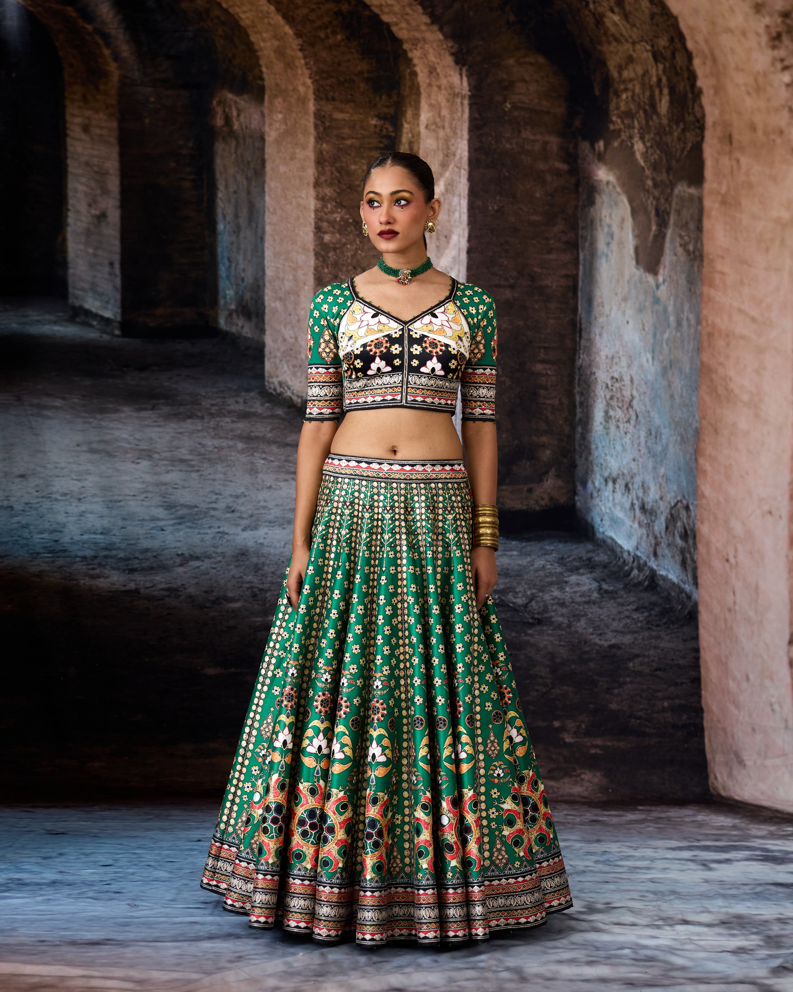 Bethari : Leela - Parrot Green