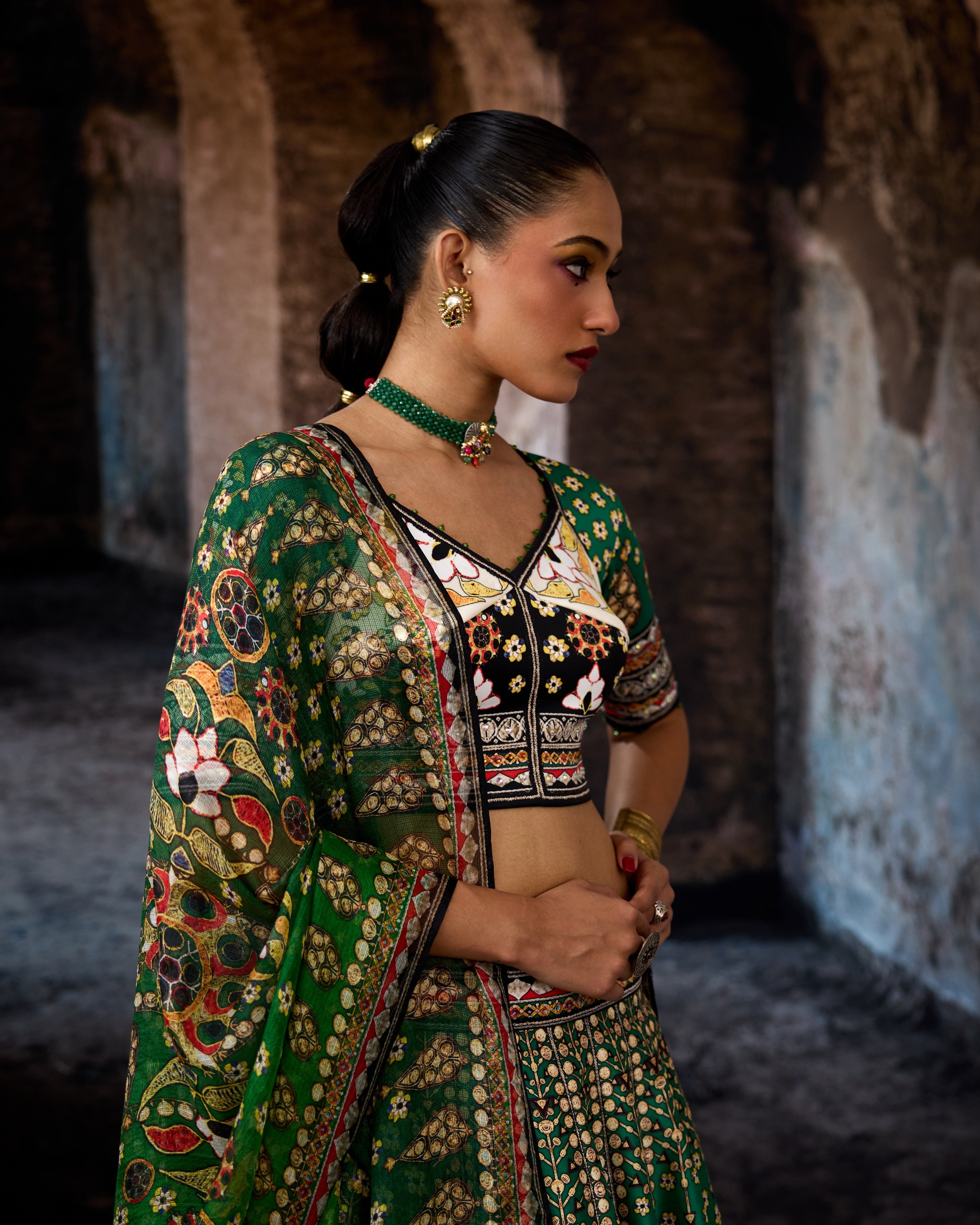 Bethari : Leela - Parrot Green