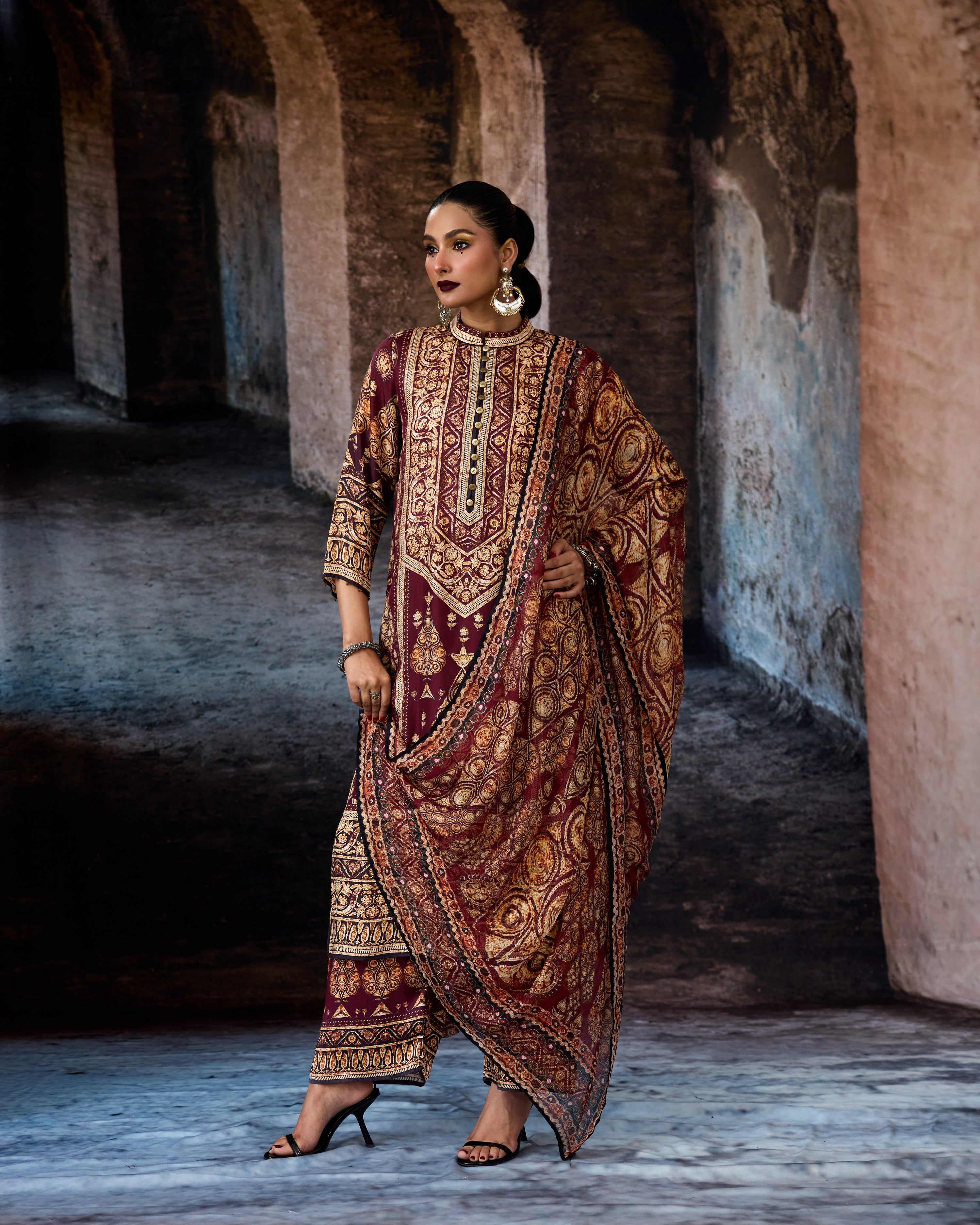 Bethari : Ramin - Maroon