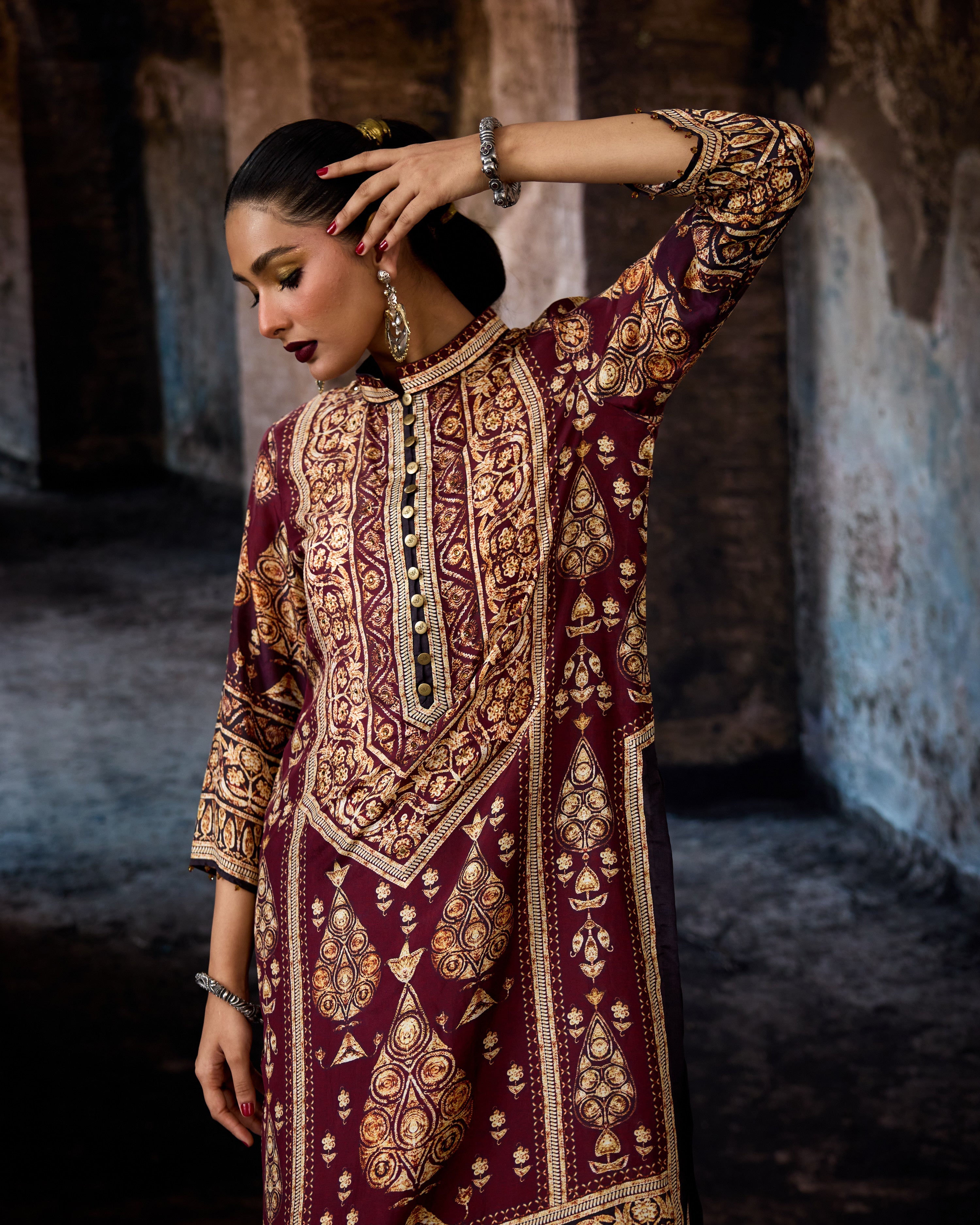 Bethari : Ramin - Maroon