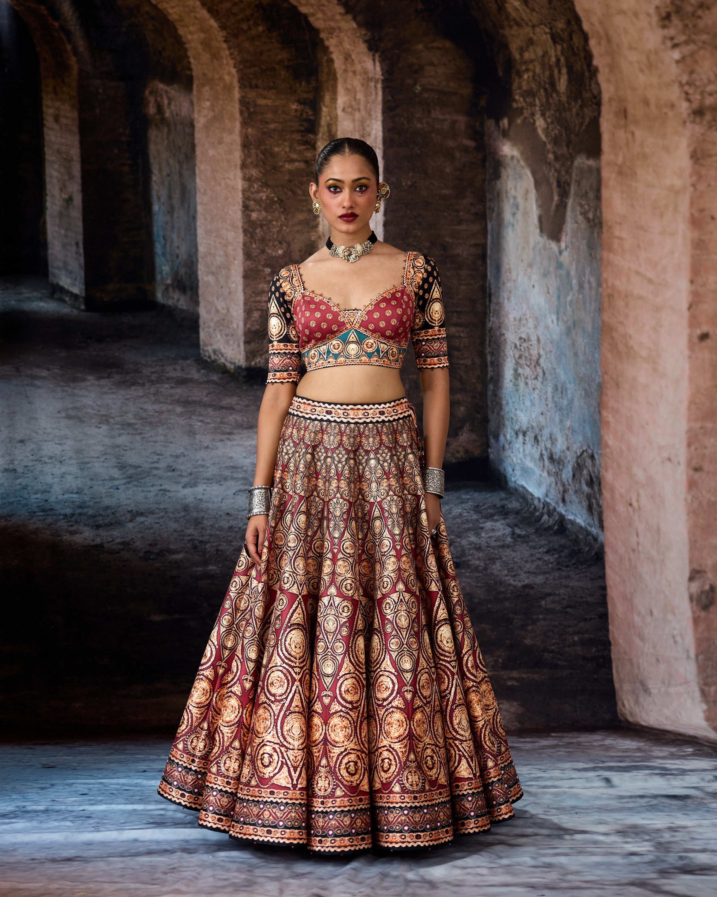 Bethari : Leela - Maroon