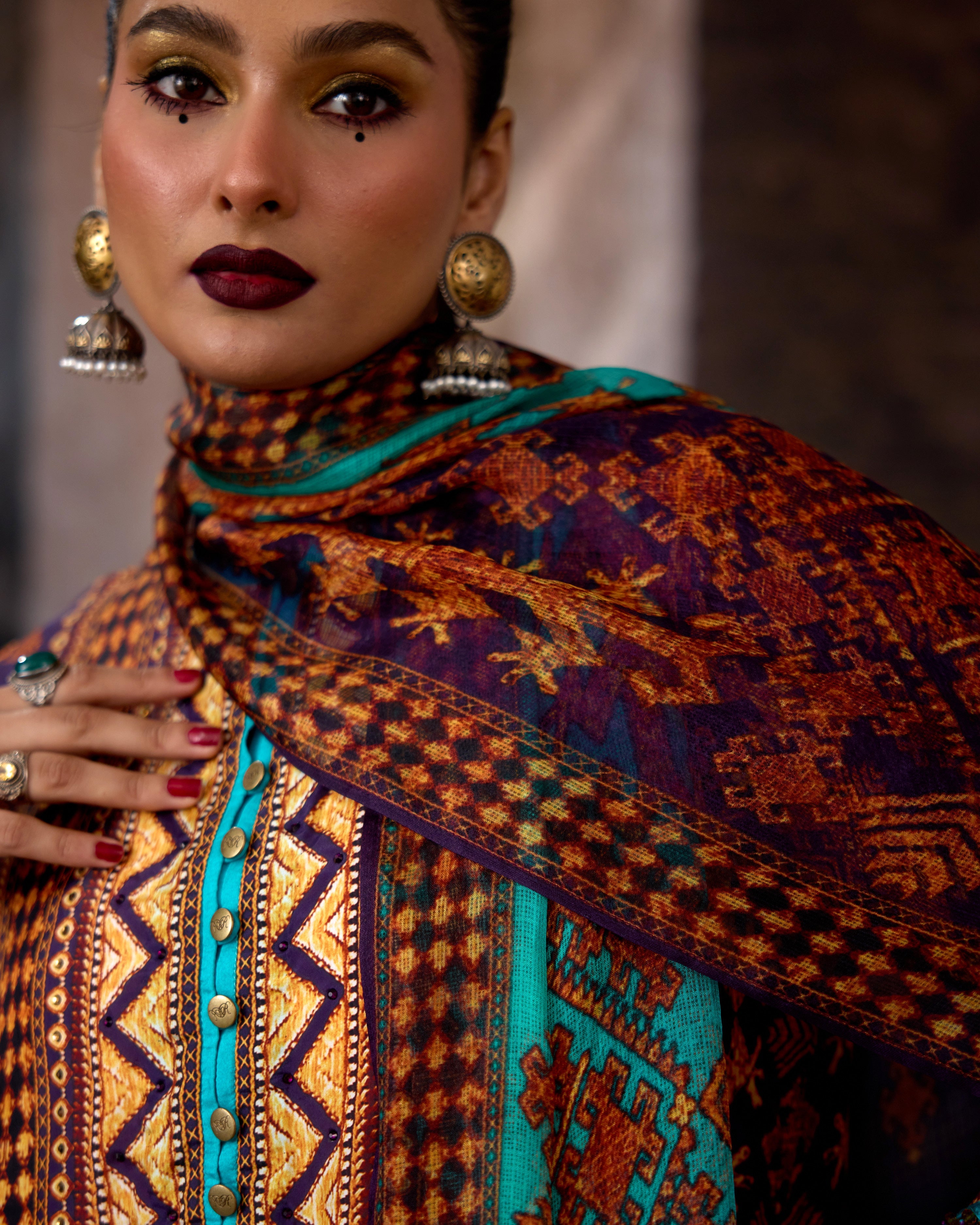 Bethari : Ramin - Purple/Gold