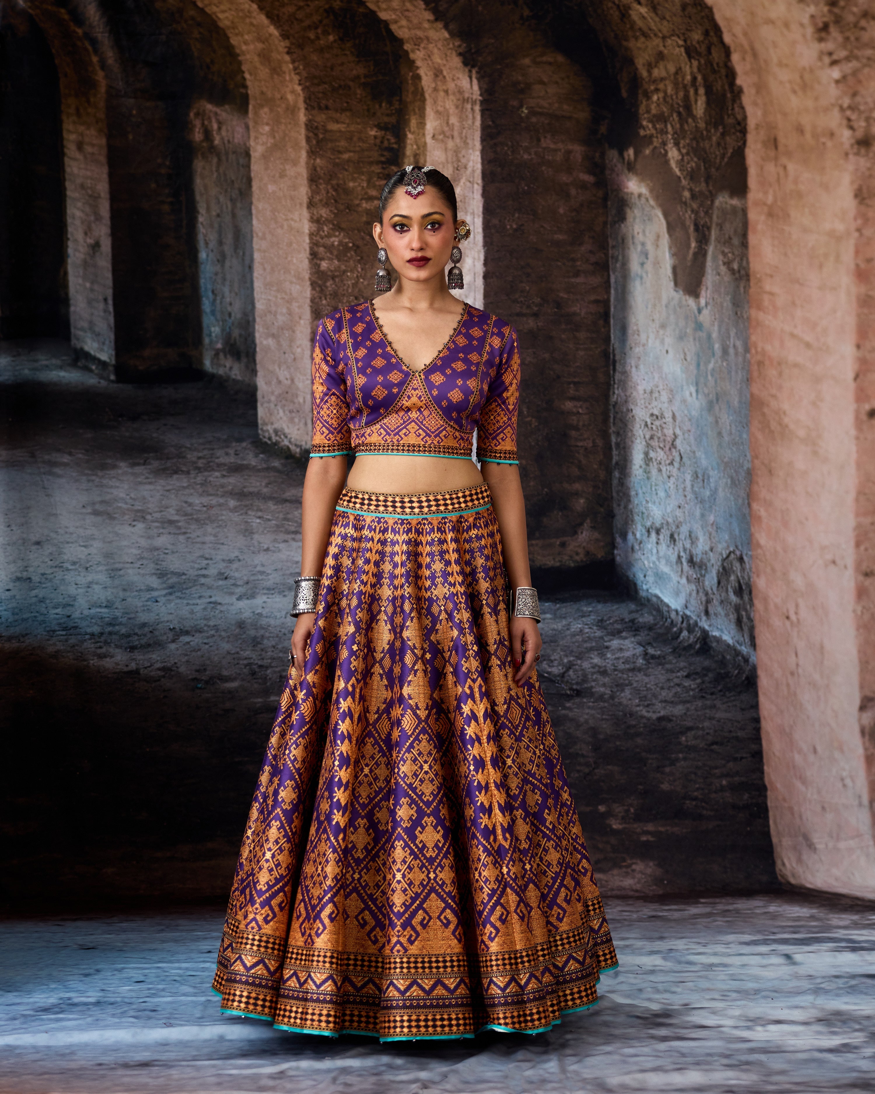 Bethari : Leela - Purple/Gold