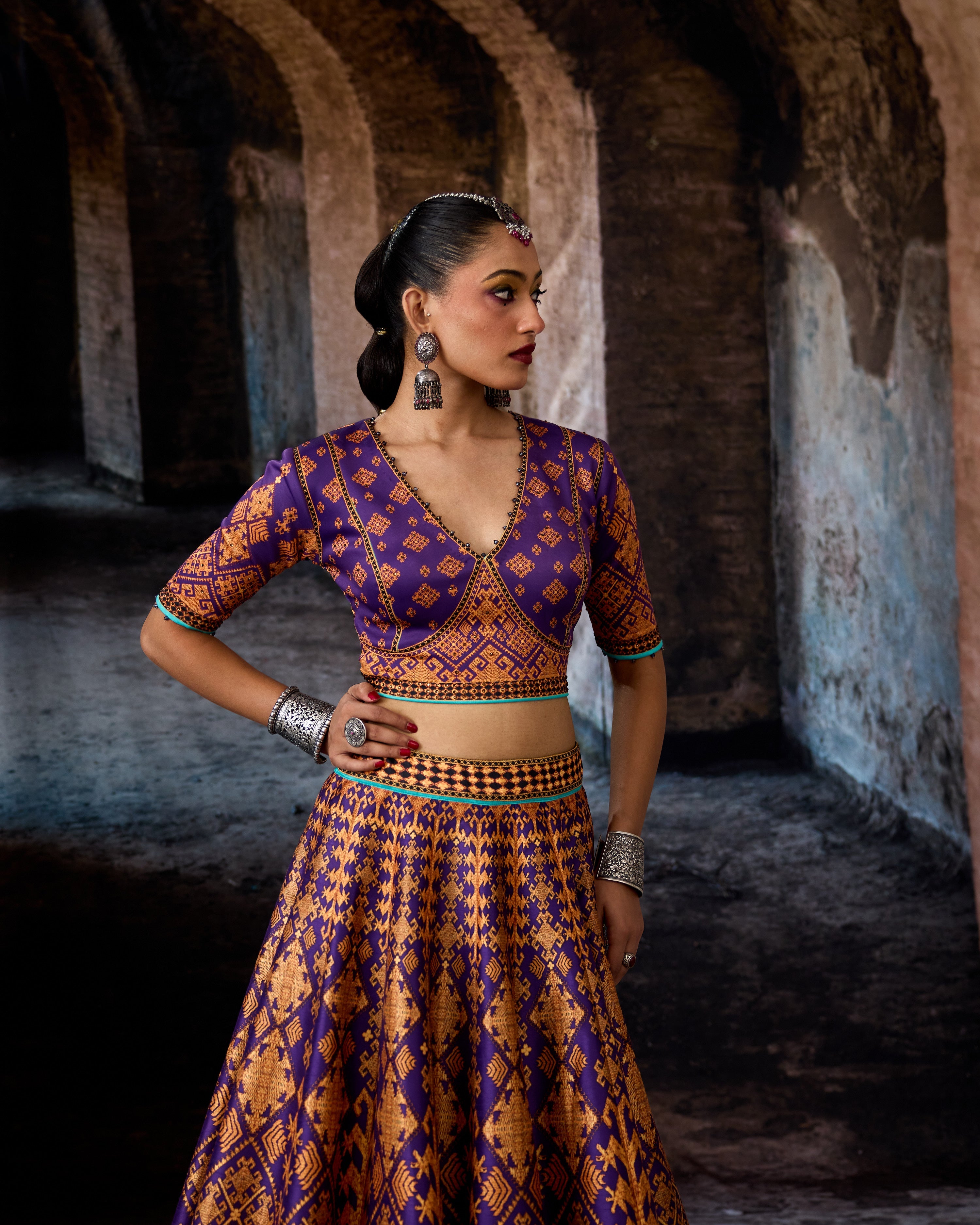 Bethari : Leela - Purple/Gold