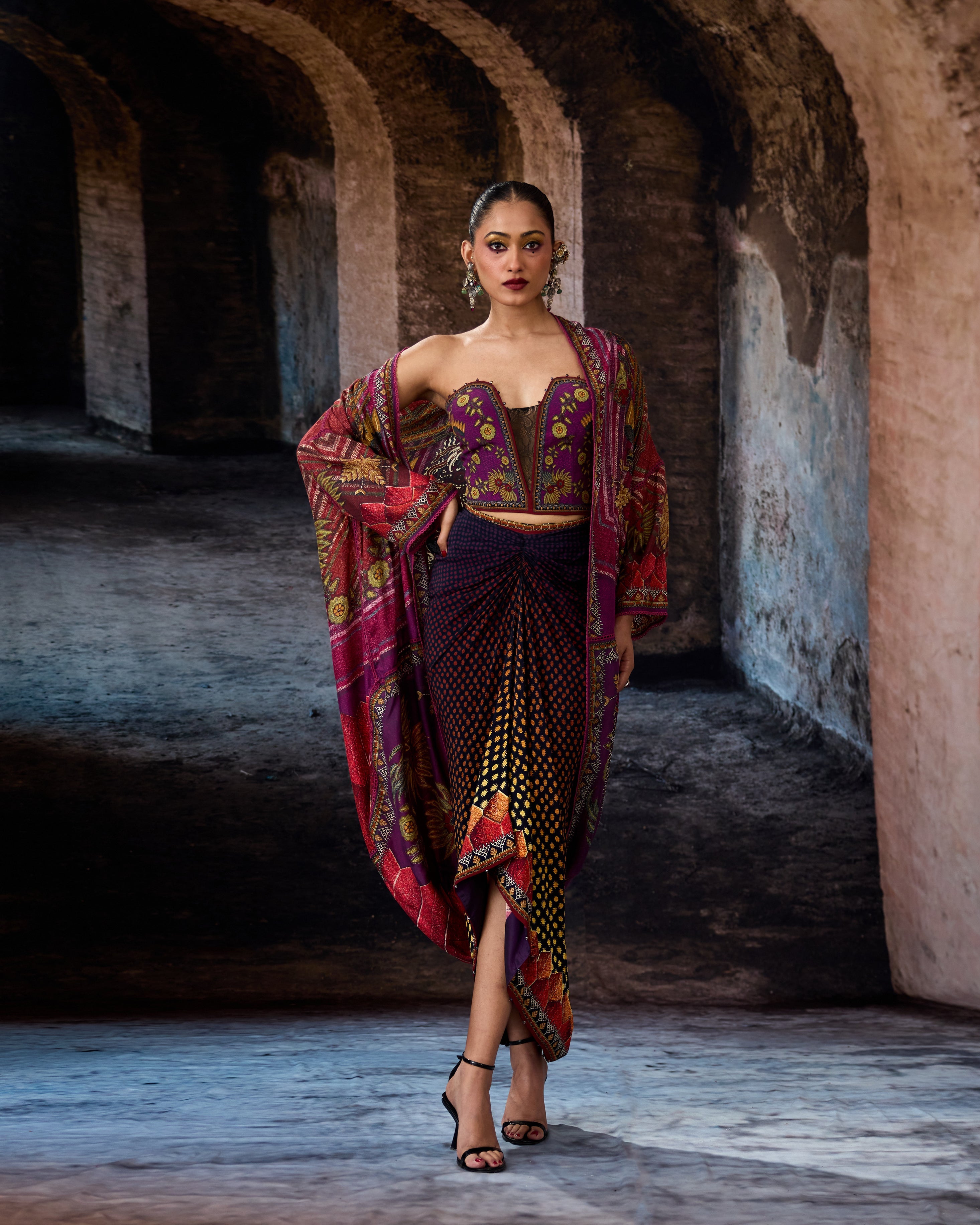 Bethari : Jannat/Corset/Draupati - Plum/Gold