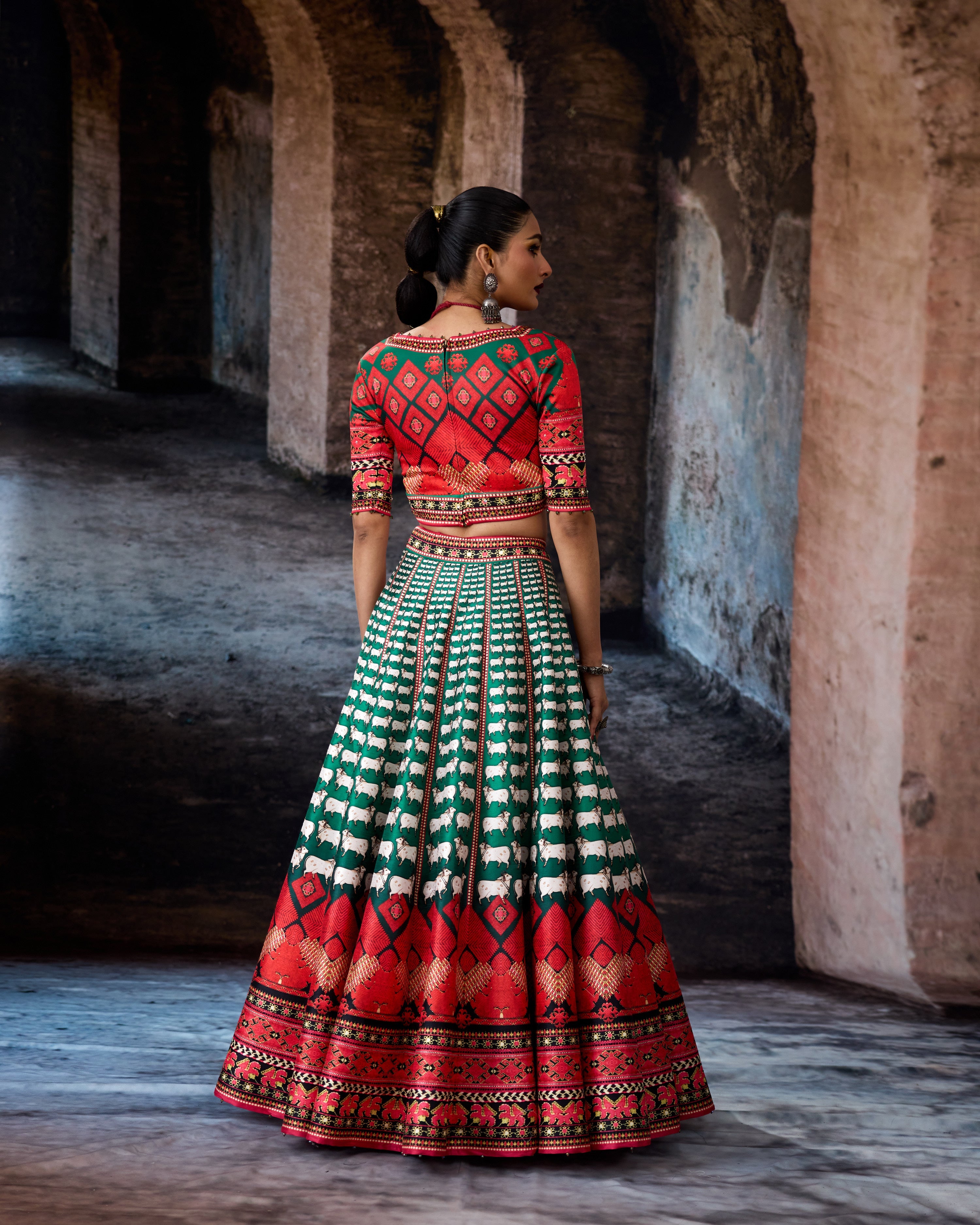 Bethari : Leela - Emerald/Red