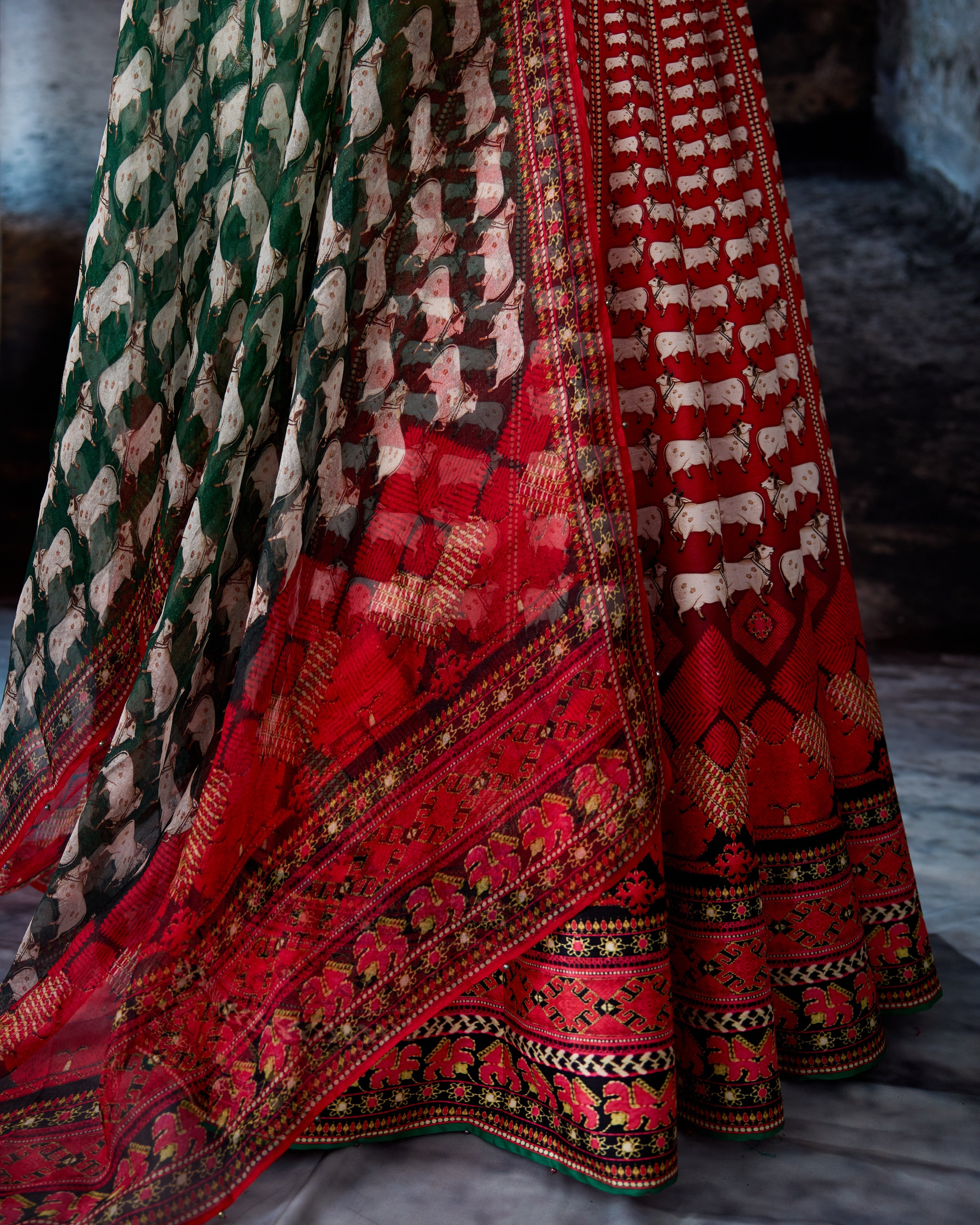 Bethari : Leela - Red/Emerald
