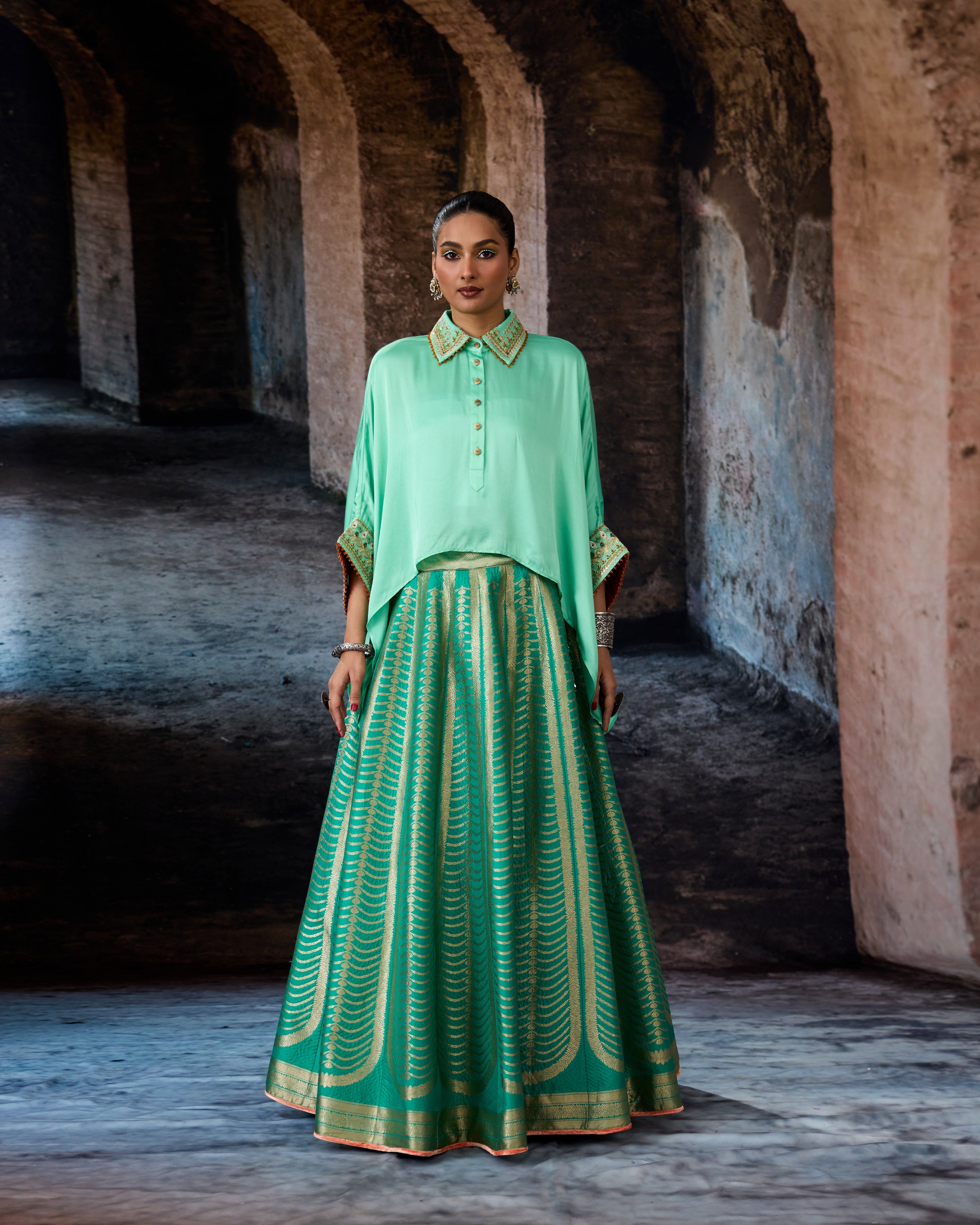 Bethari : Vanya/Leela - Jade