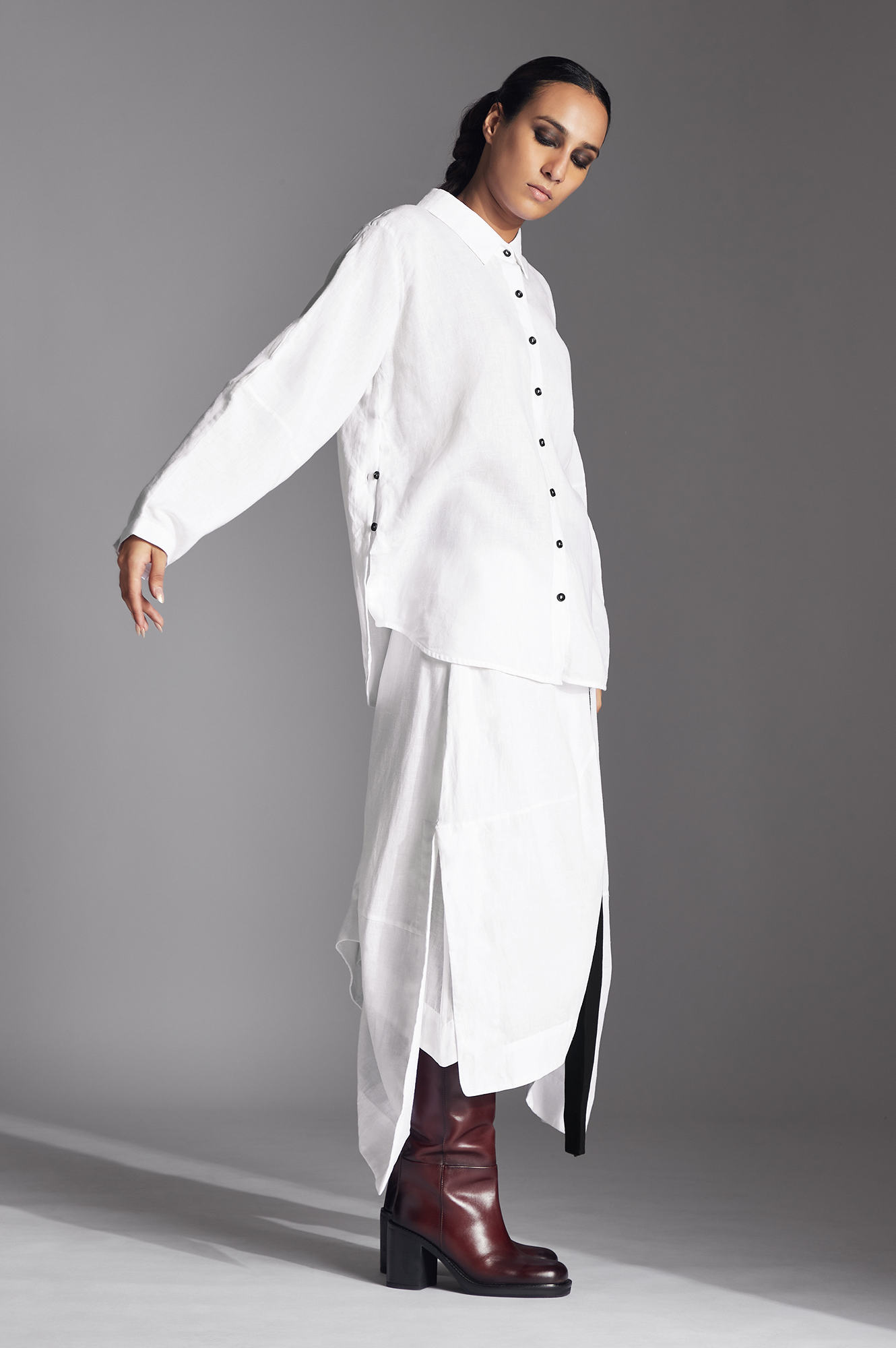 Leor Shirt in White Linen