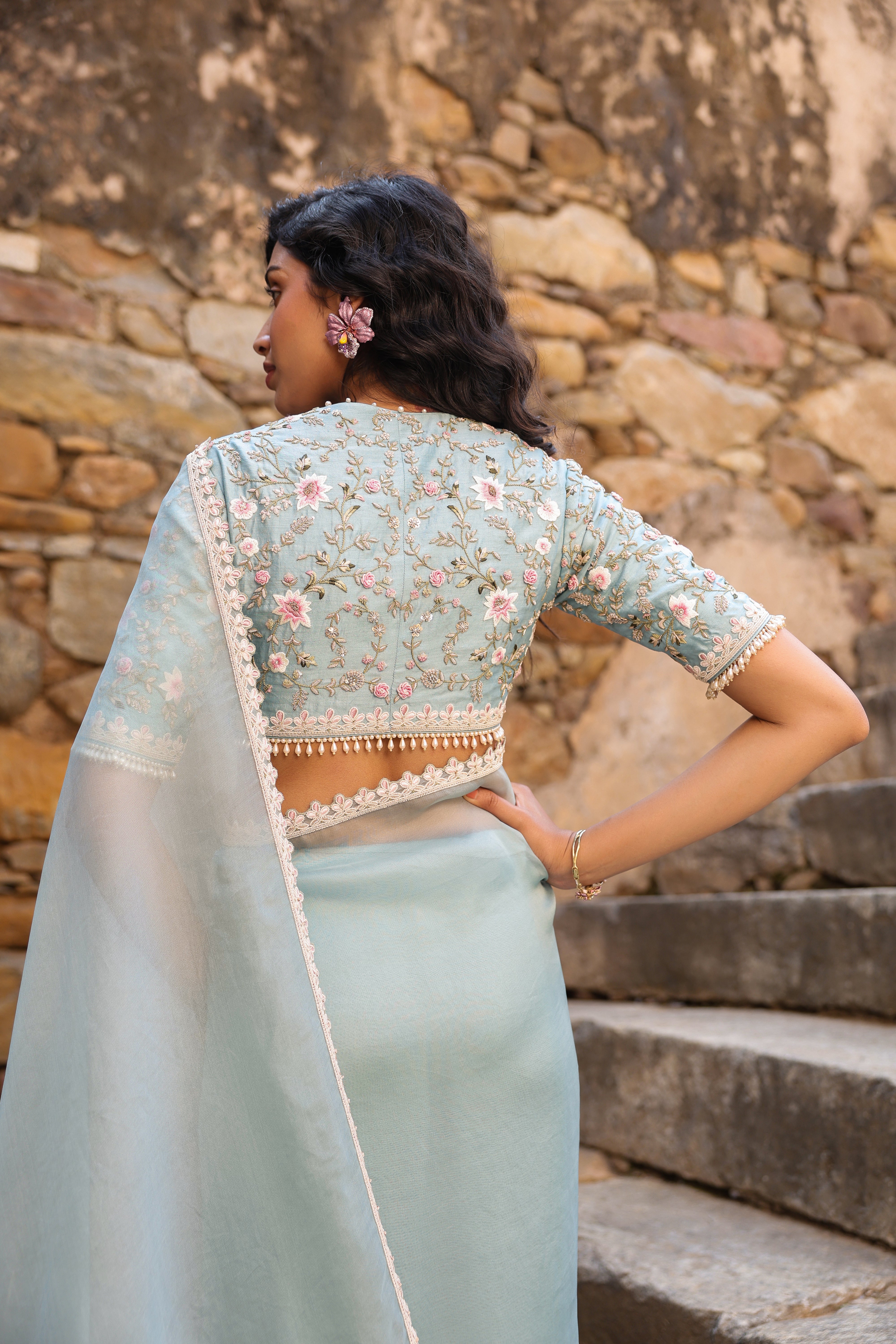 Vaayu Light Blue Phool Patti Saree Set