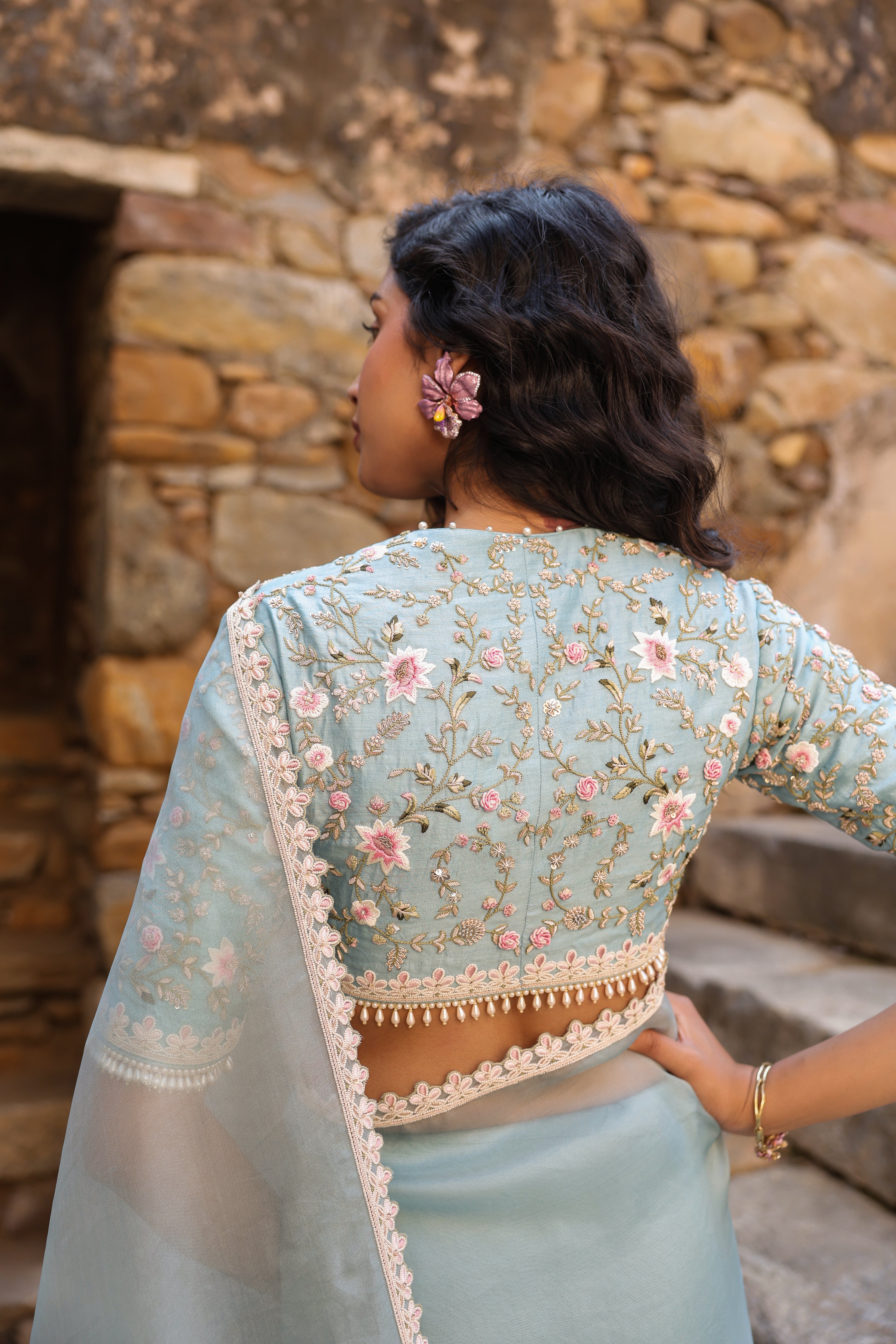 Vaayu Light Blue Phool Patti Saree Set