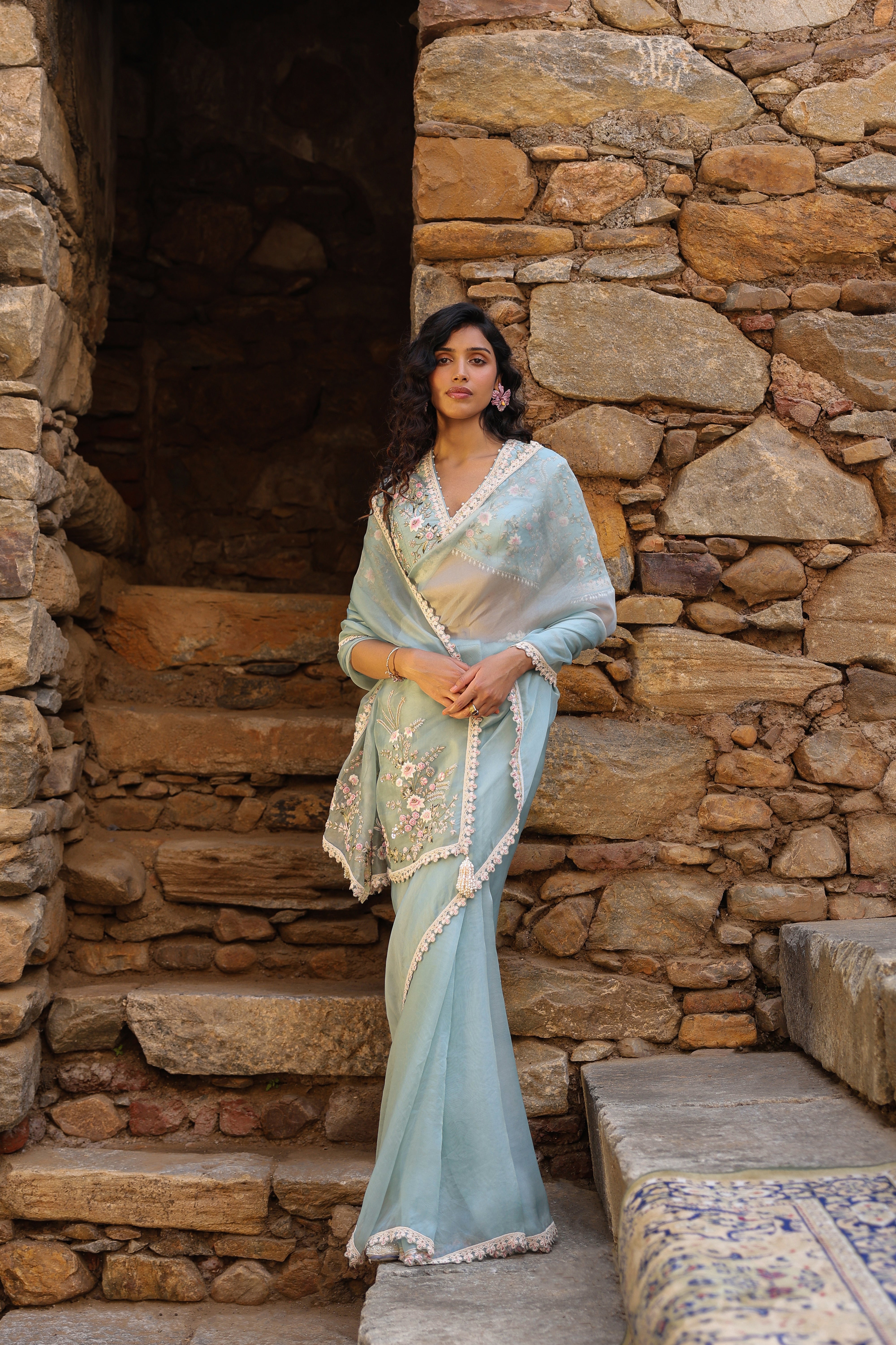 Vaayu Light Blue Phool Patti Saree Set