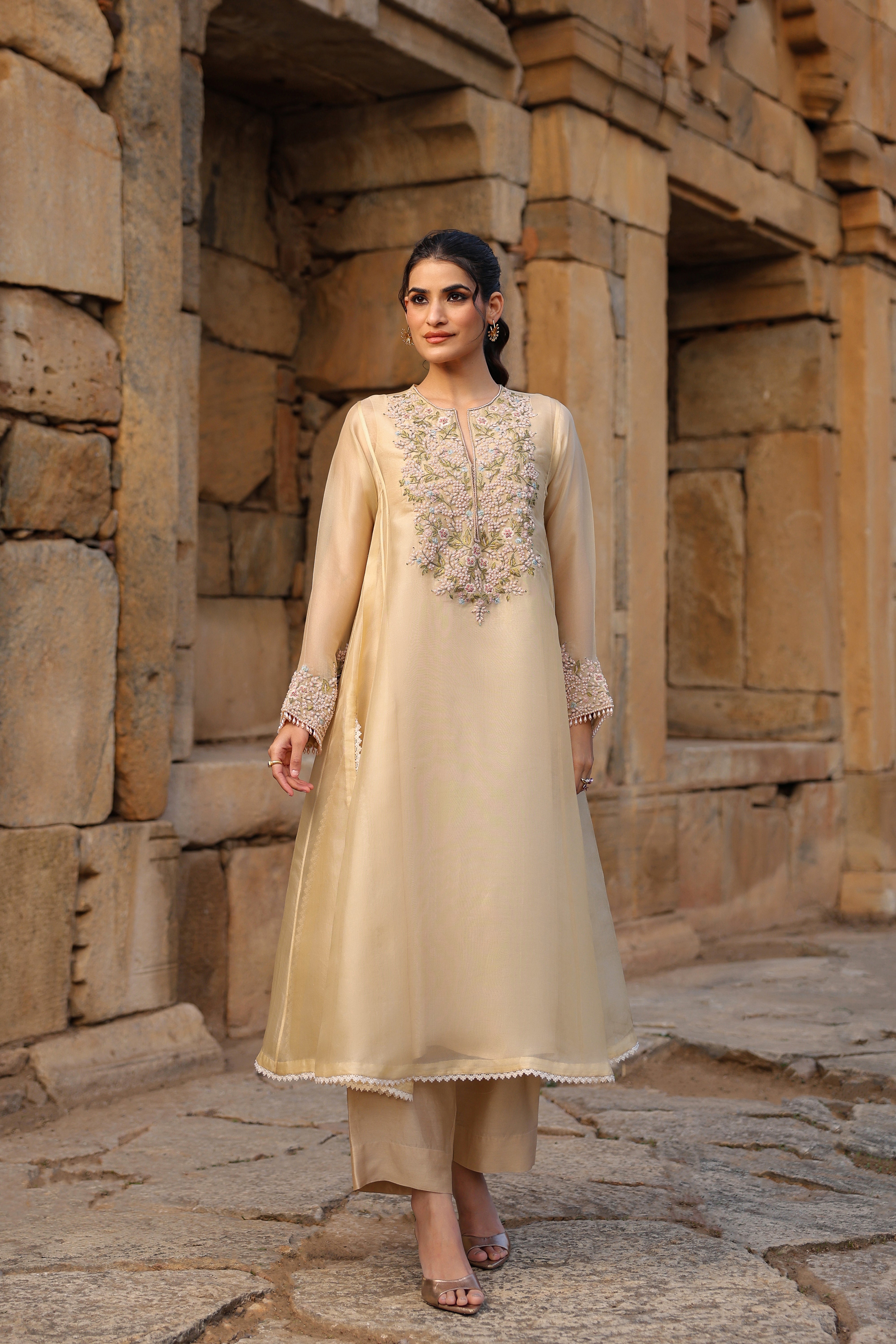 Vaayu Beige Pheran Kurta Set