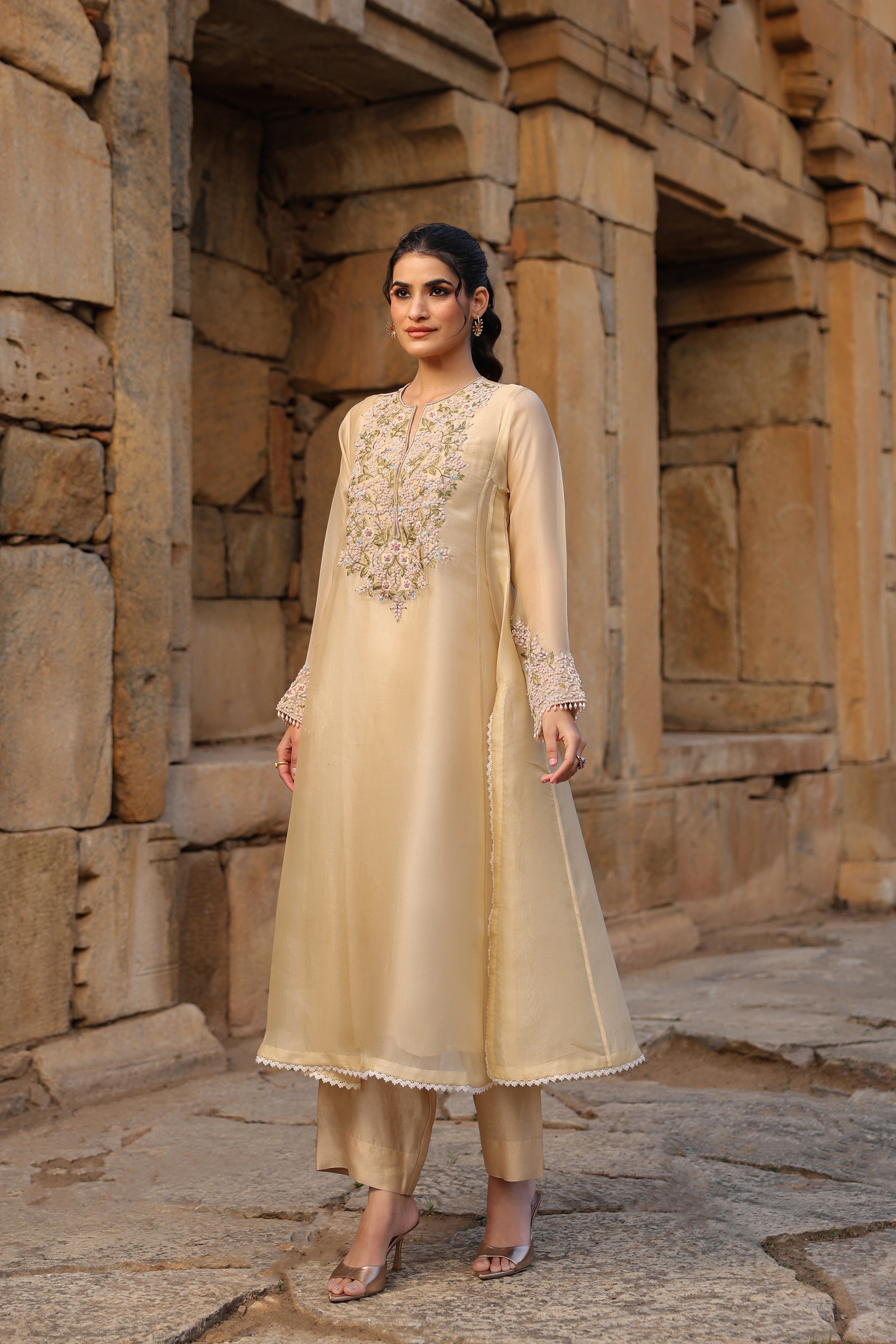 Vaayu Beige Pheran Kurta Set