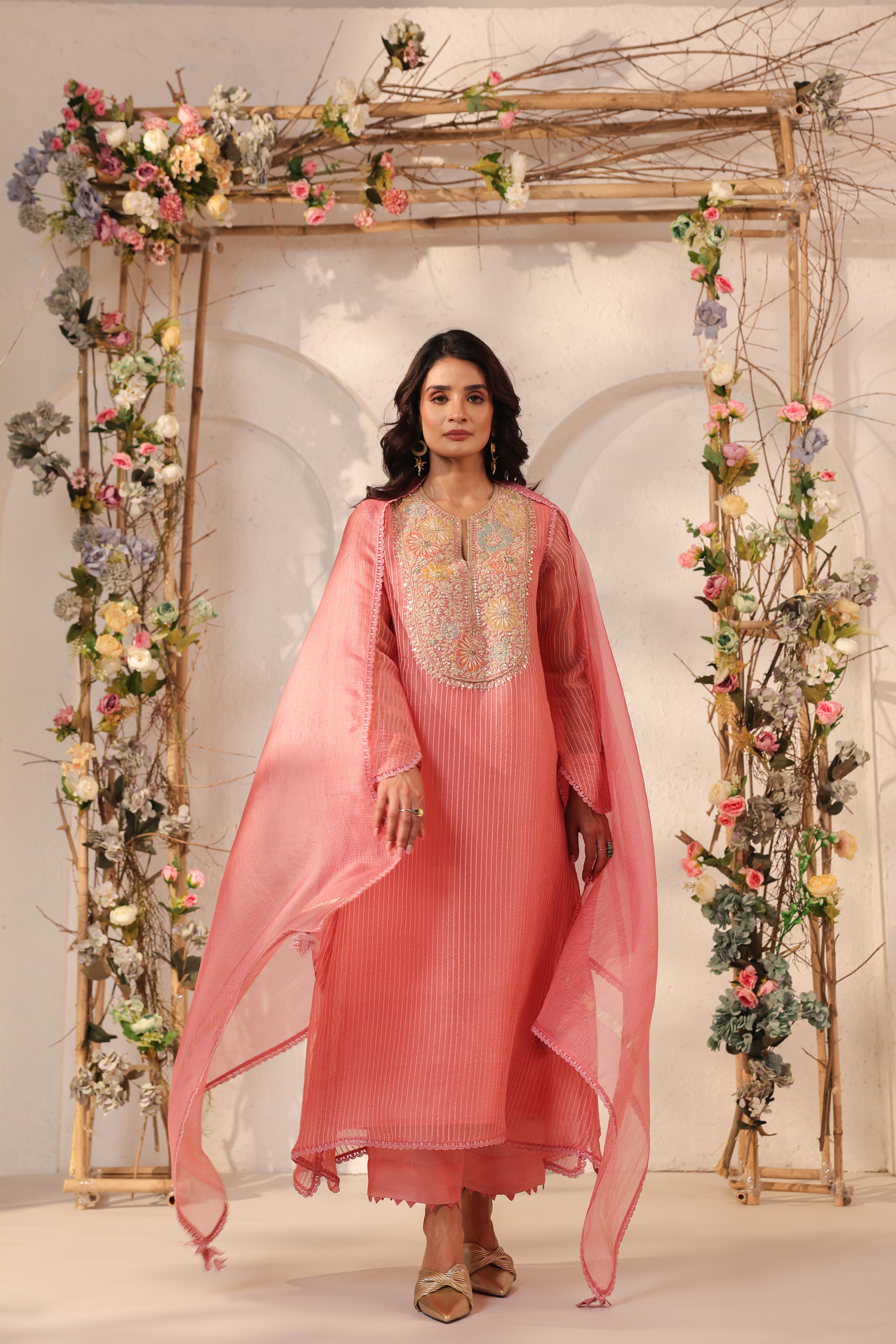 Vaayu Pink Applique Yoke Kurta Set