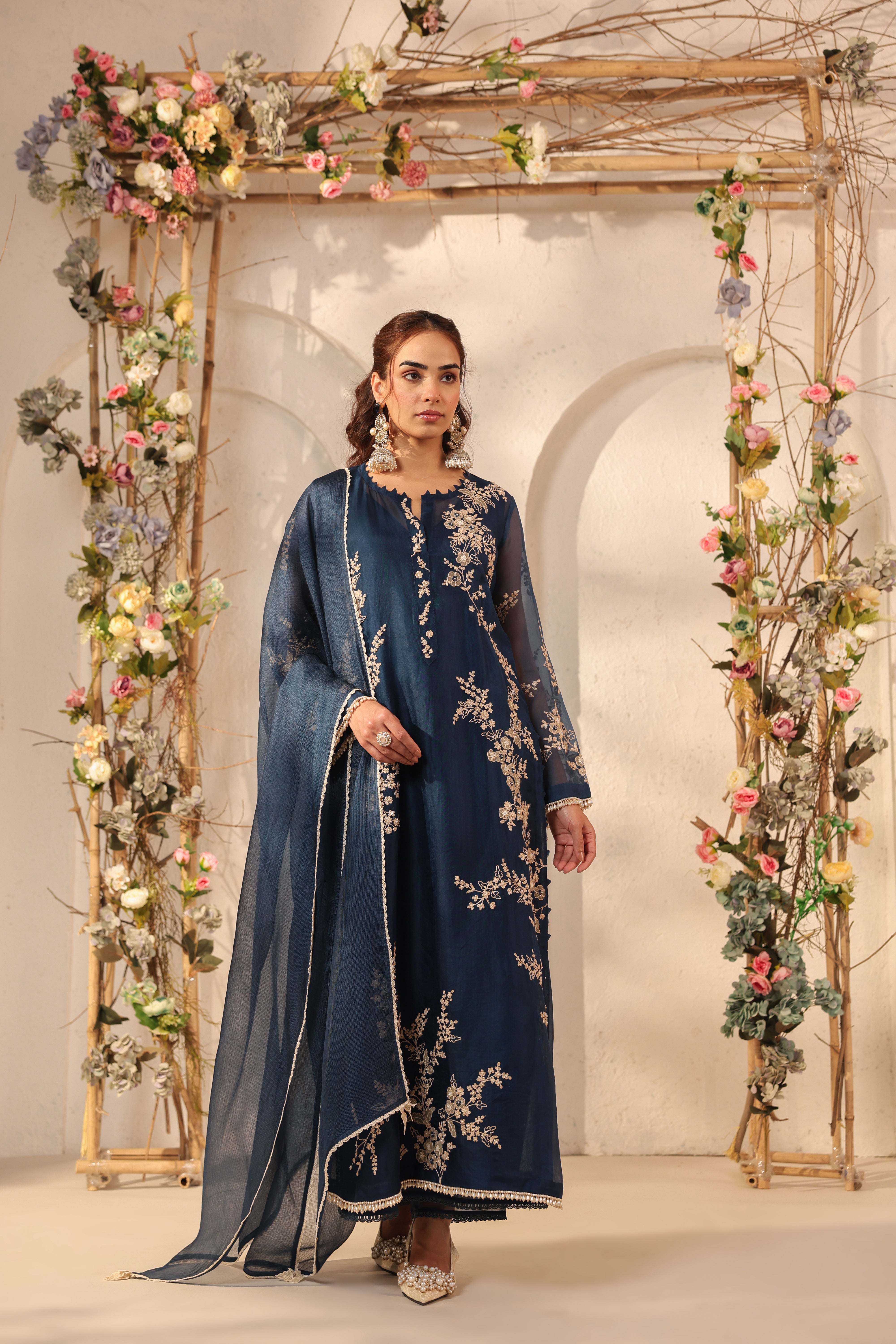 Vaayu Dark Blue Jaal Straight kurta Set