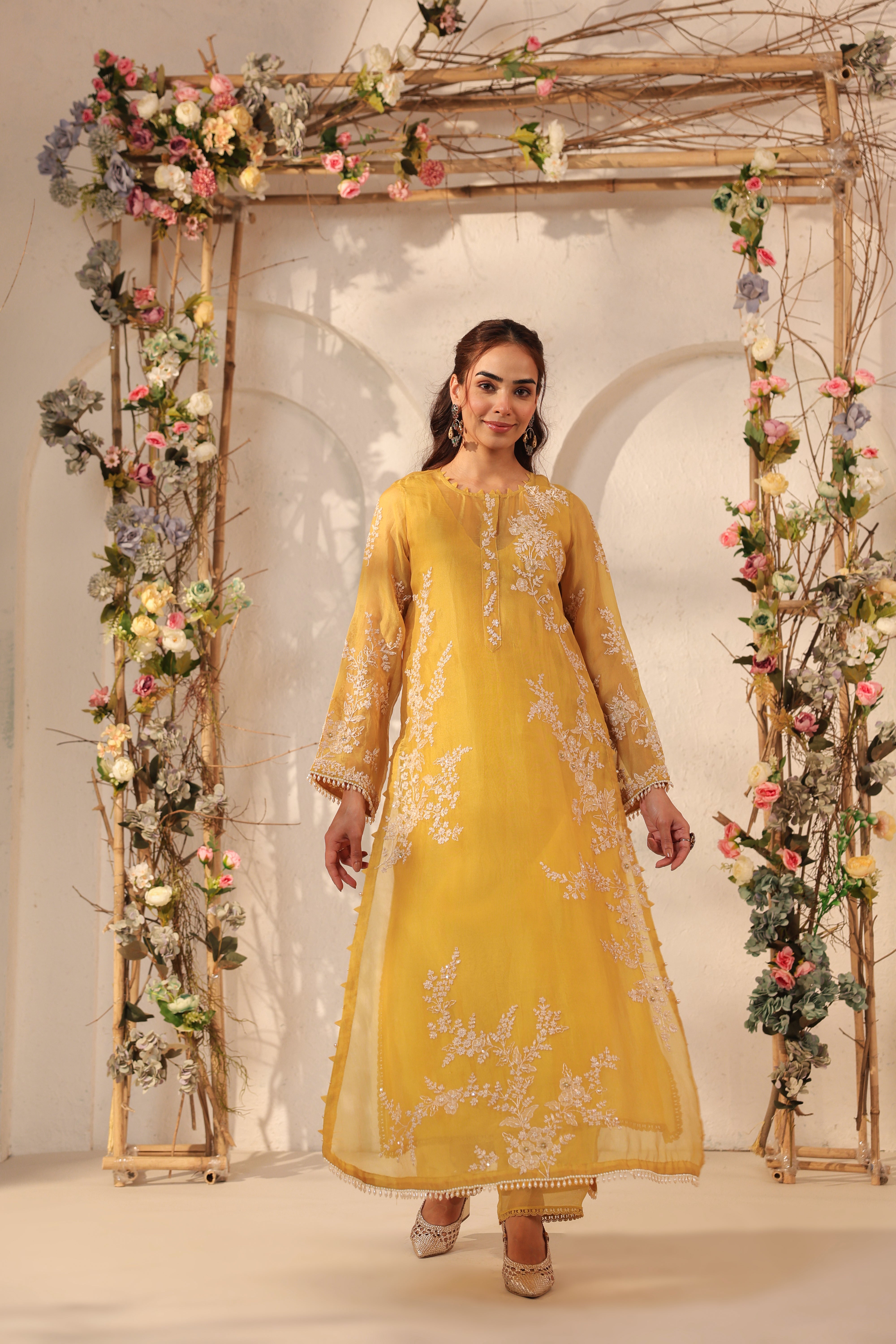 Vaayu Yellow Jaal Straight kurta Set