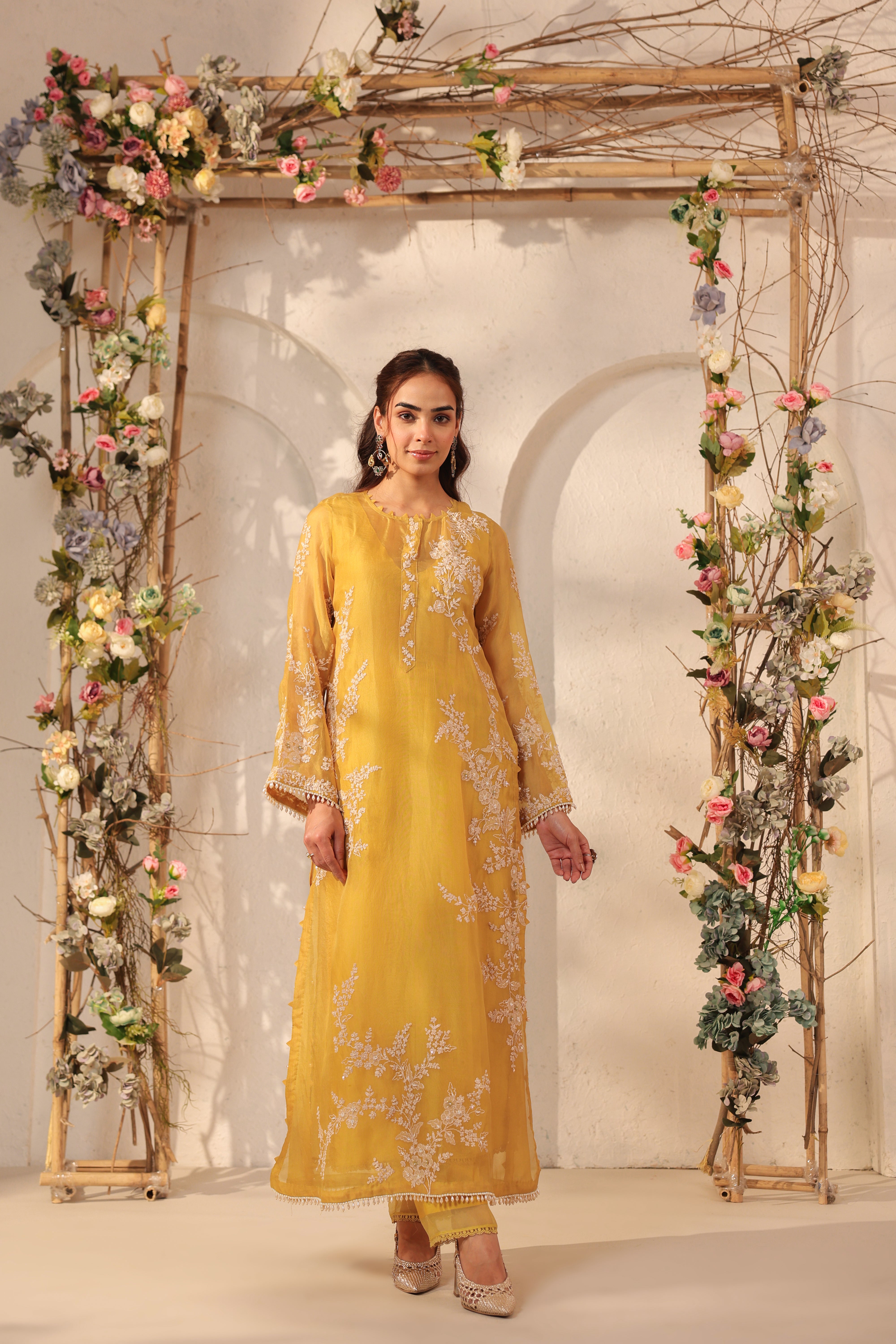 Vaayu Yellow Jaal Straight kurta Set