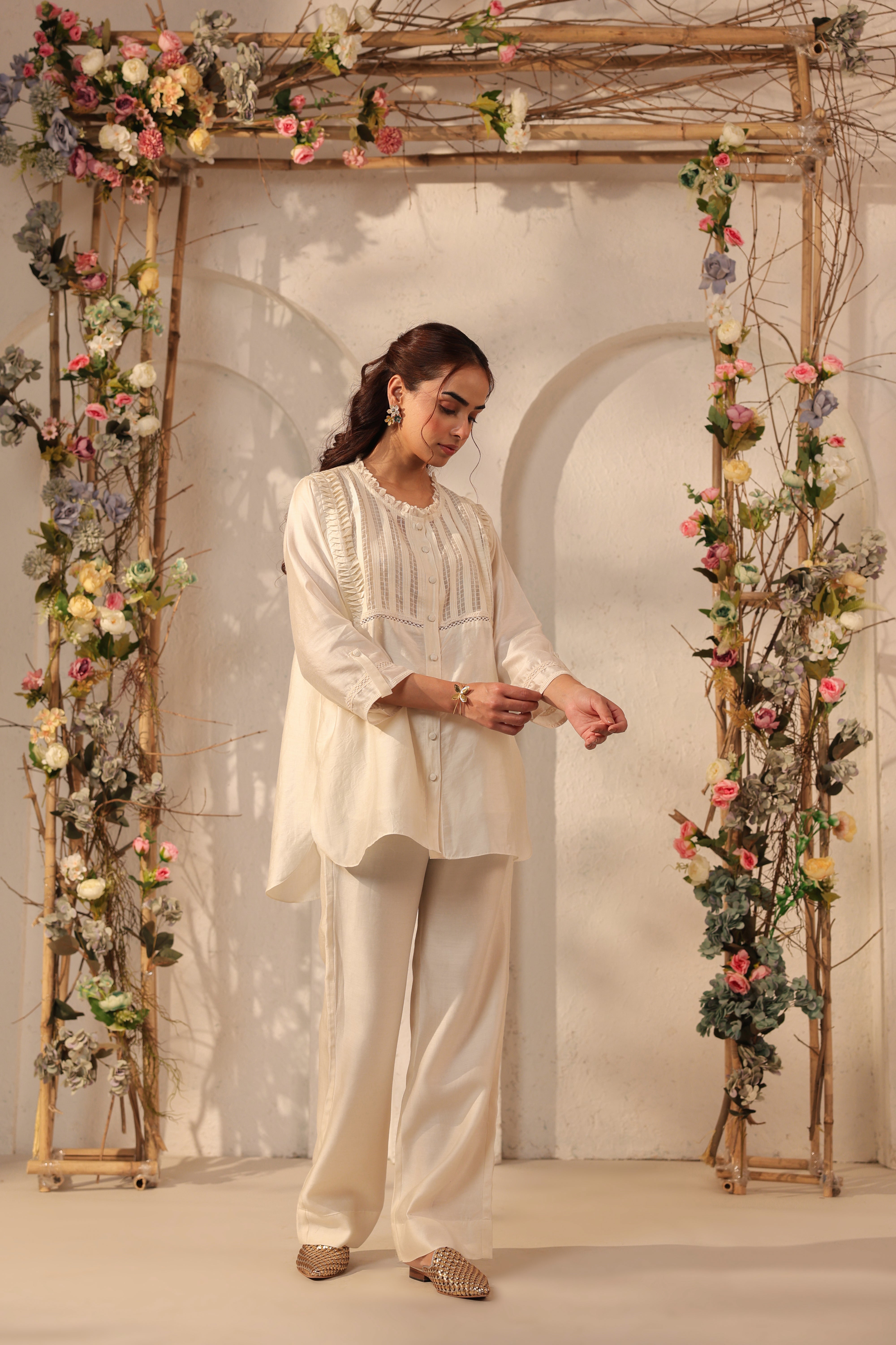 Vaayu Ivory Pintuck co-ord Set
