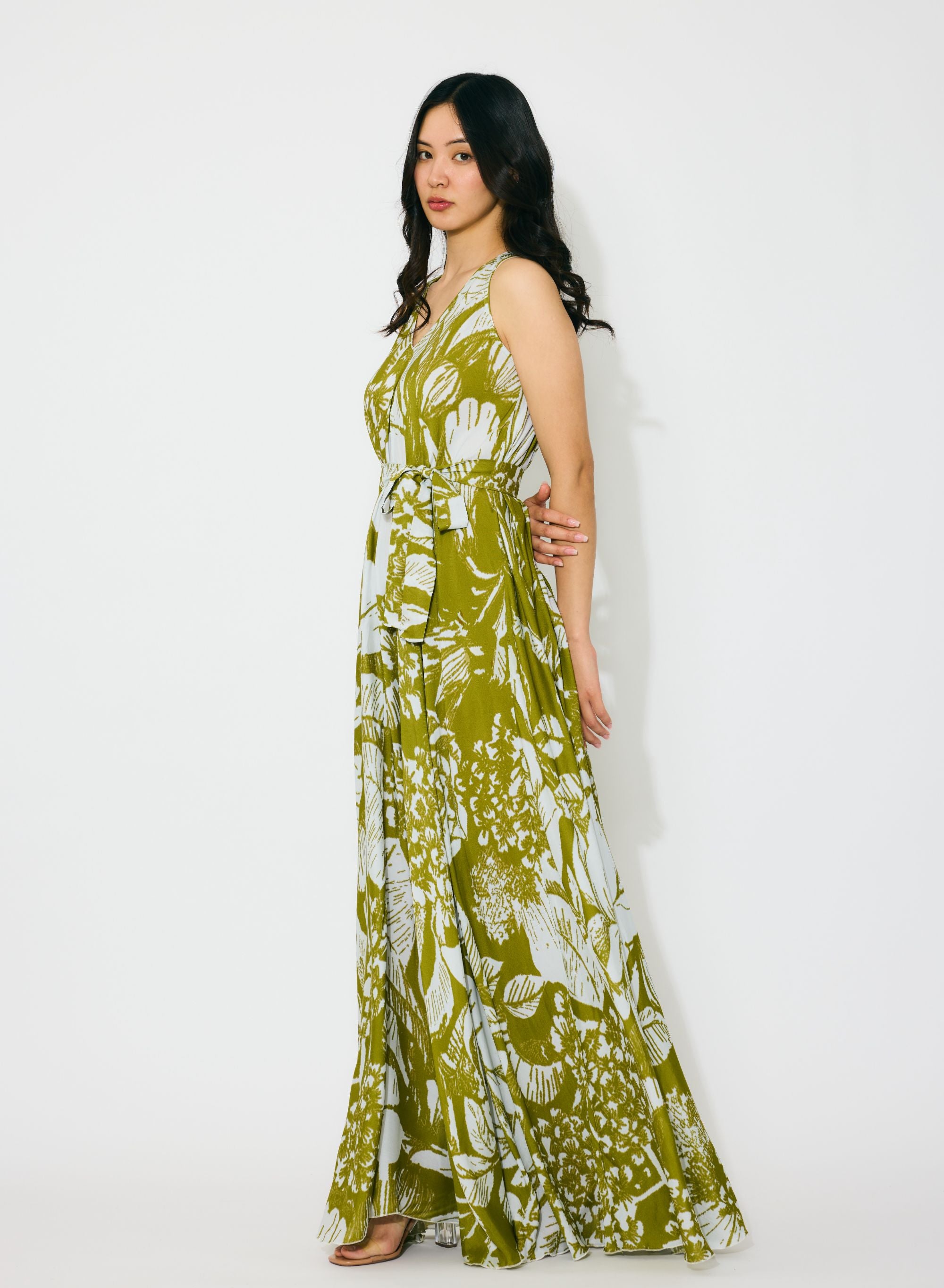 LEAF GREEN AND WHITE FLORAL SLEEVELESS LONG DRESS