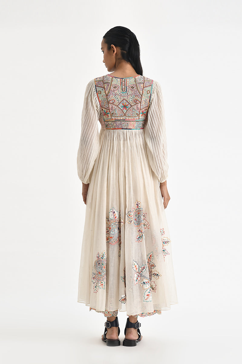 Dikella Embroidered Pleated Tunic