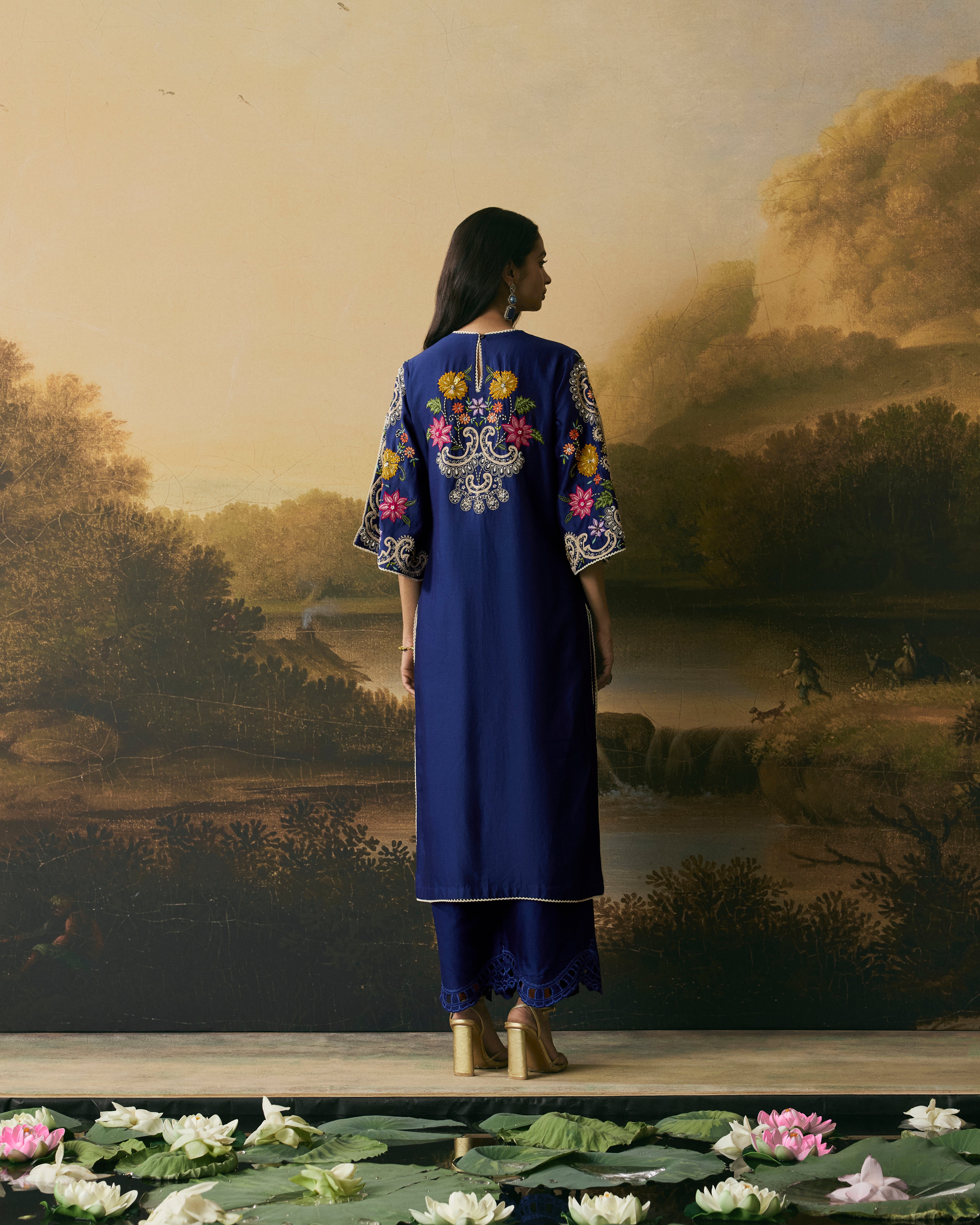 COBALT BLUE MULTICOLOURED FLORAL KURTA WITH PANTS