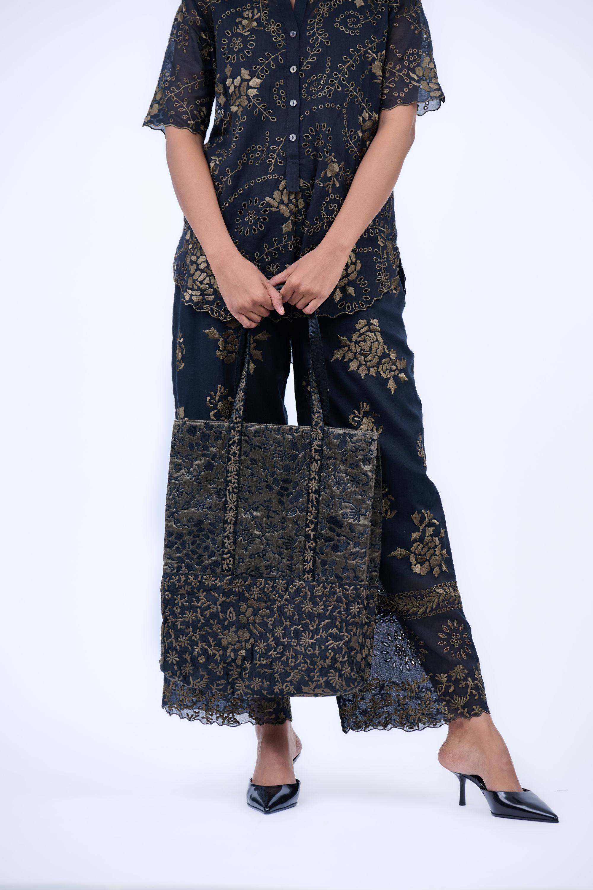 Space Blk Cv Satin Bag
