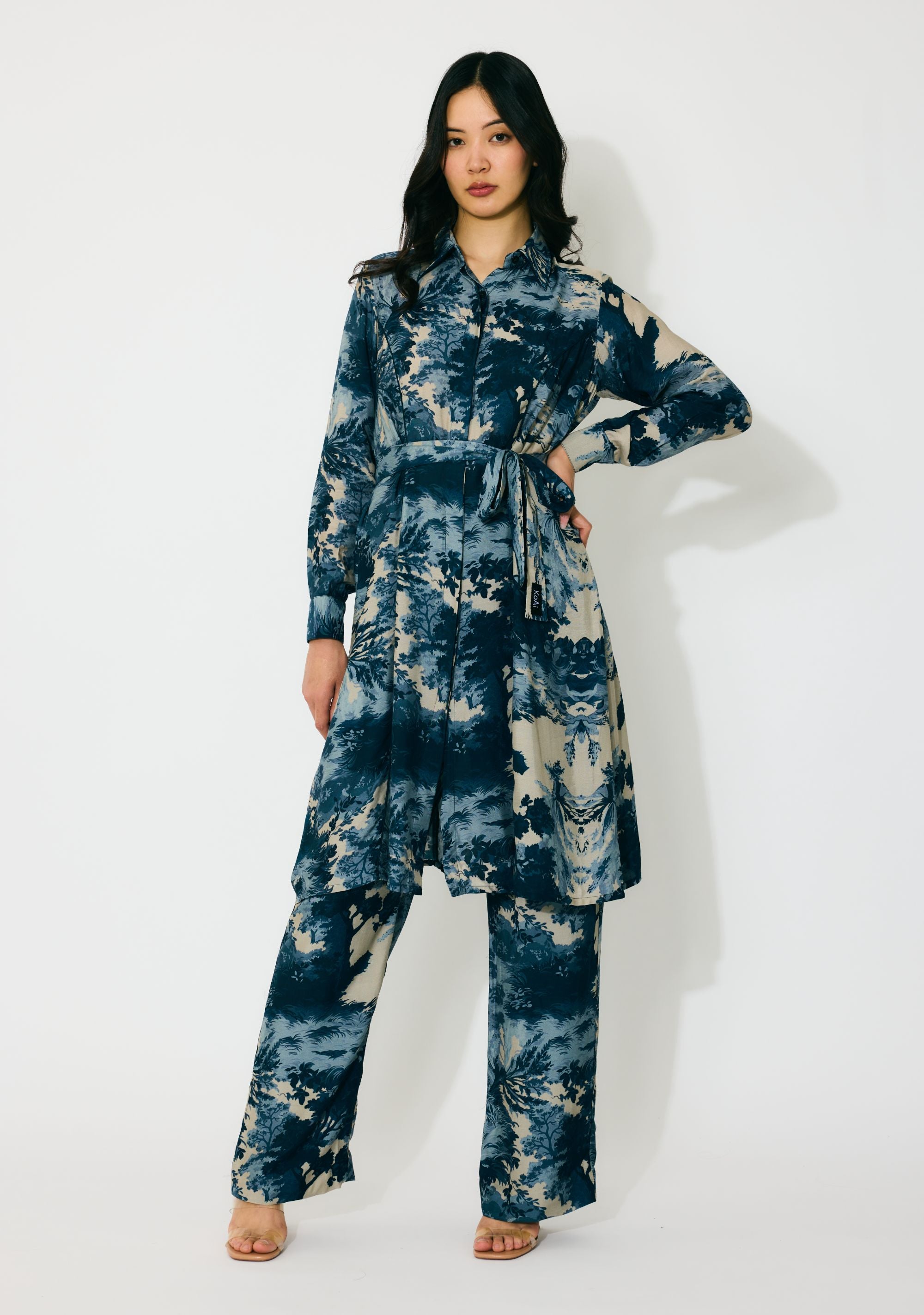 BLUE, INDIGO AND BEIGE TOILE PRINT LONG SHIRT