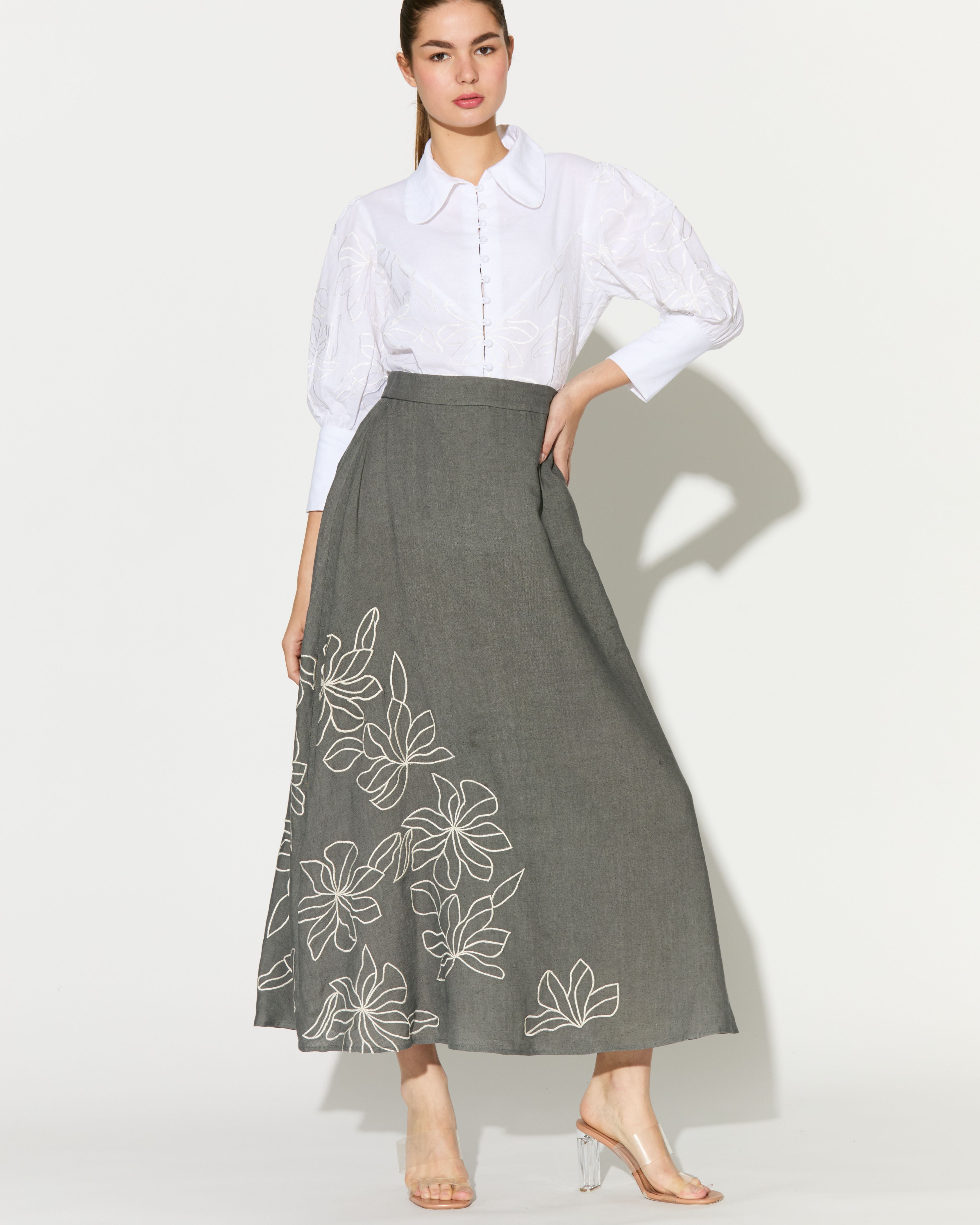 GREY EMBROIDERED SKIRT