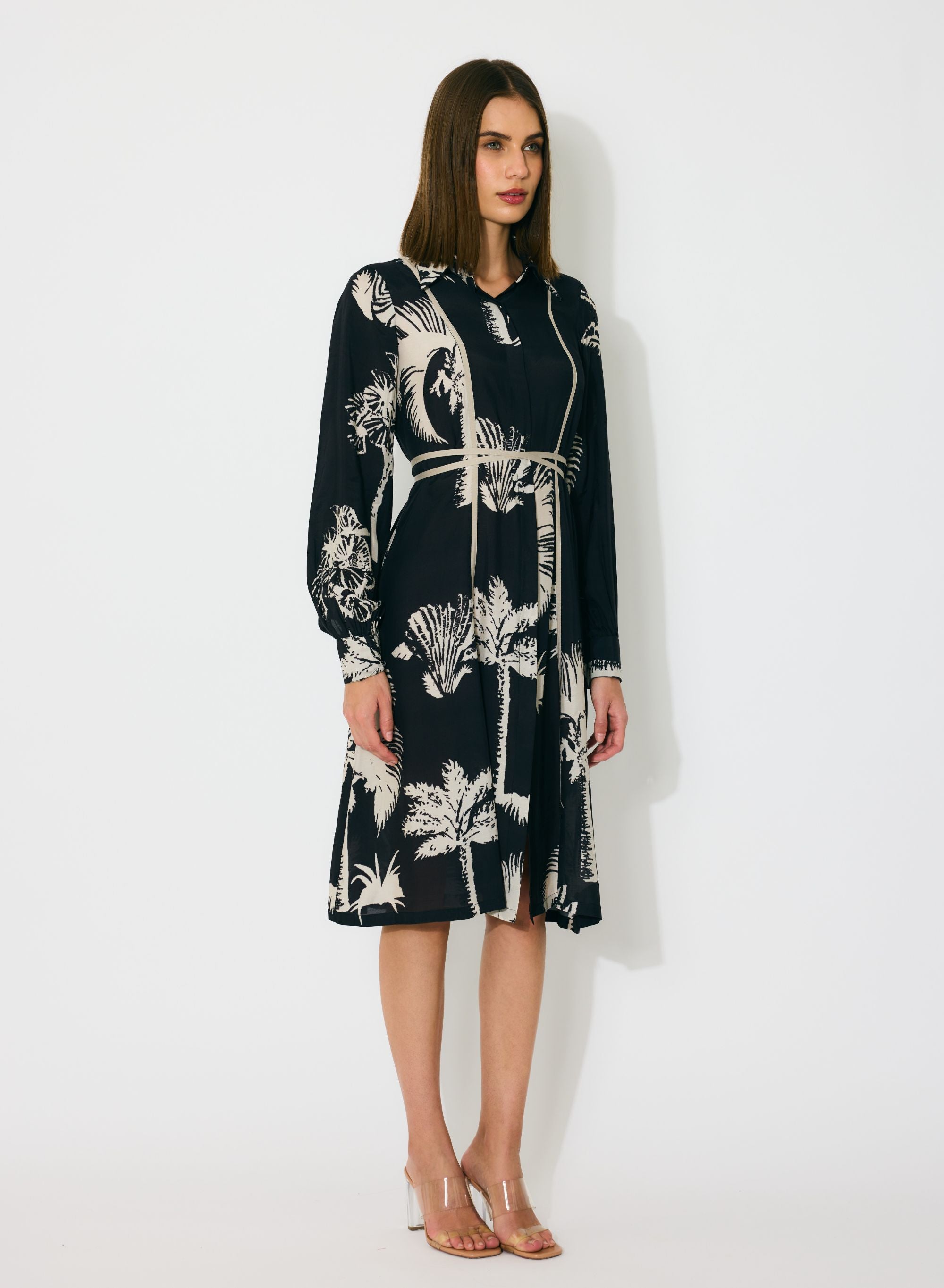 BLACK AND BEIGE FLORAL SHIRT DRESS