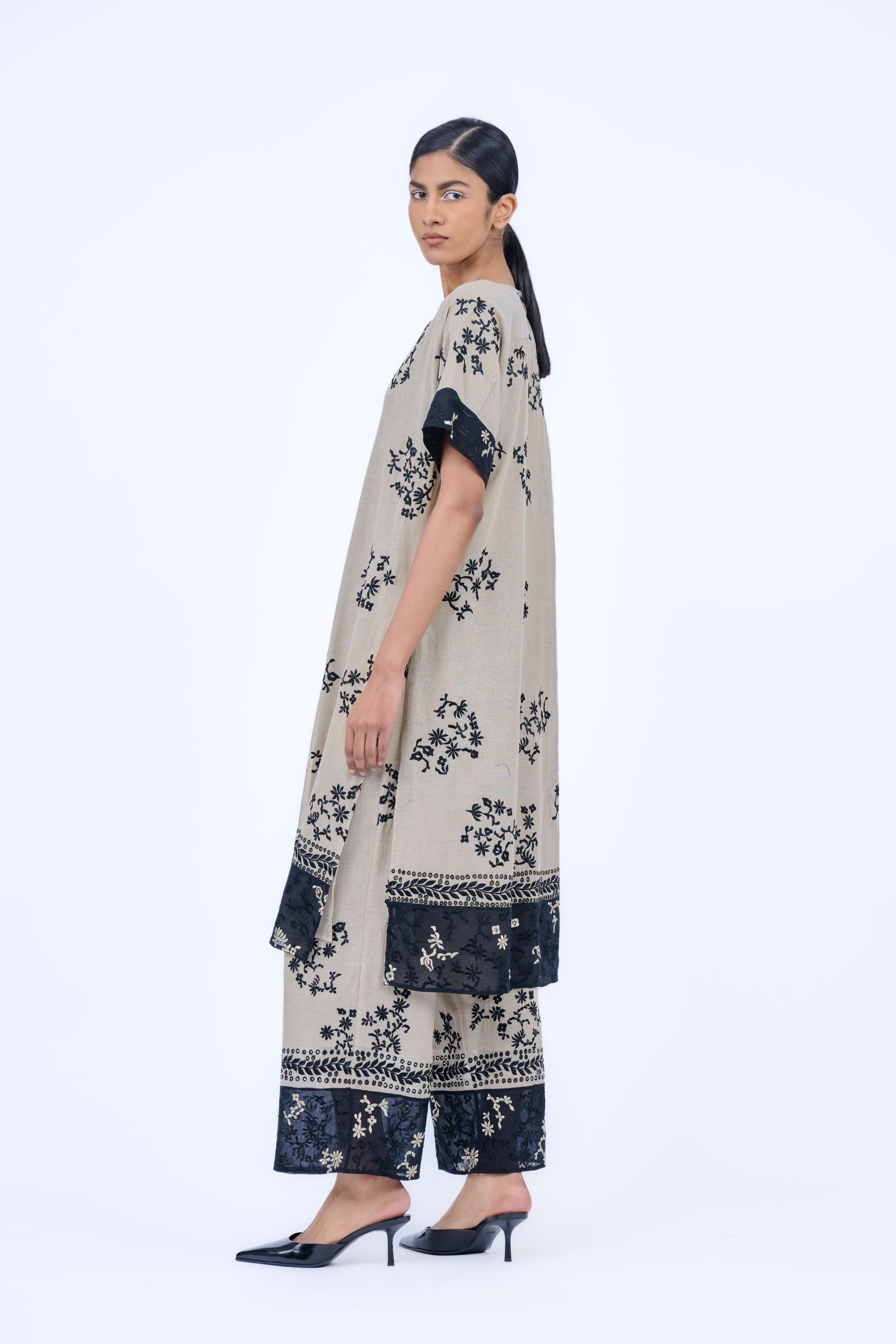 Natural Blk Handloom Cotton Kurta