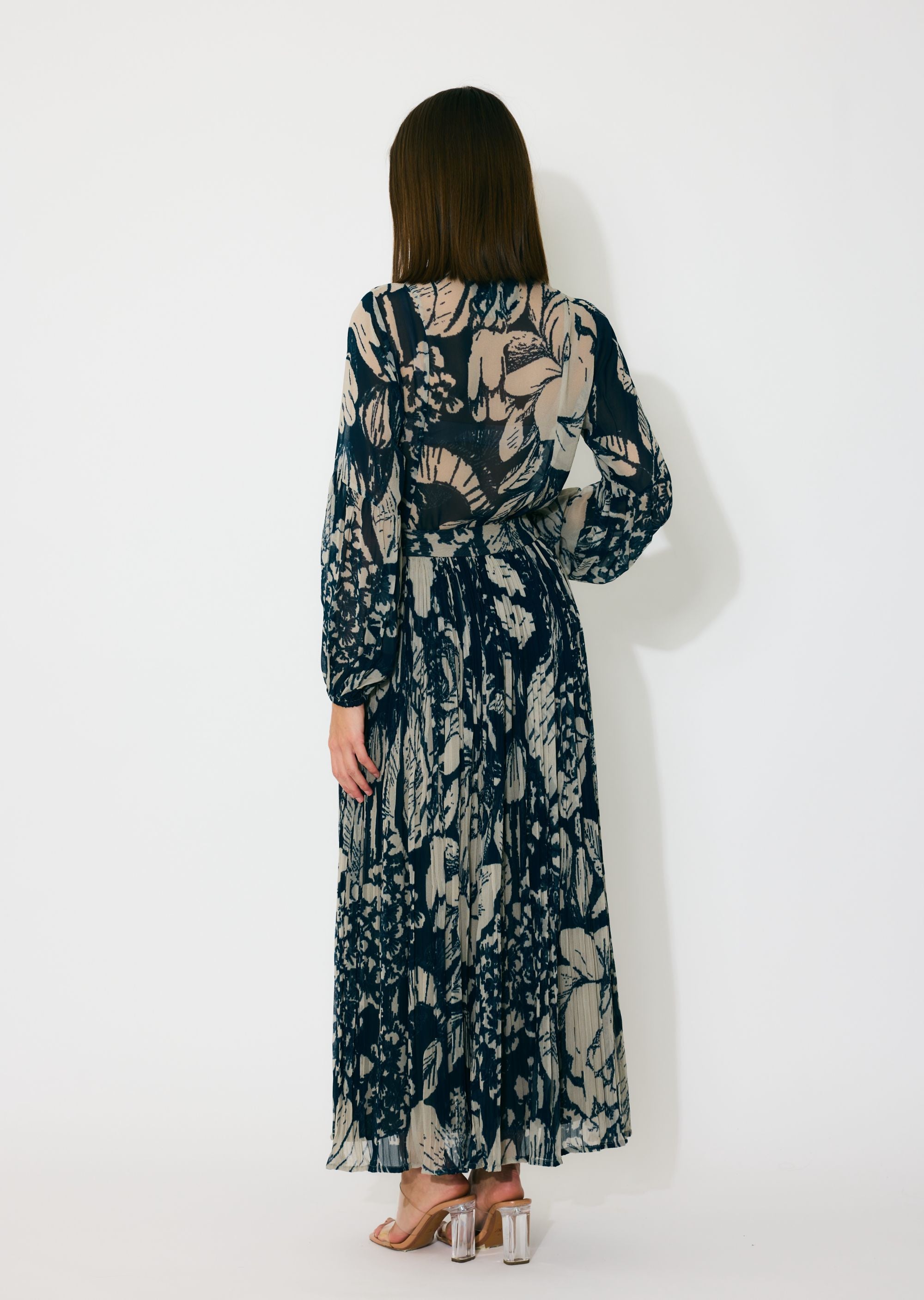 BLUE AND BEIGE FLORAL BOW TIE SHIRT