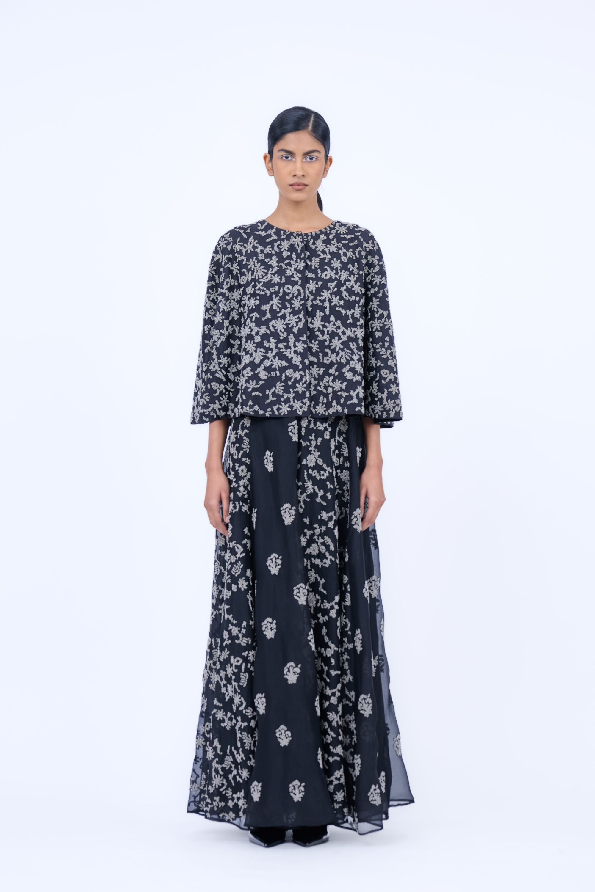 Black Slv Silk Organza Cape