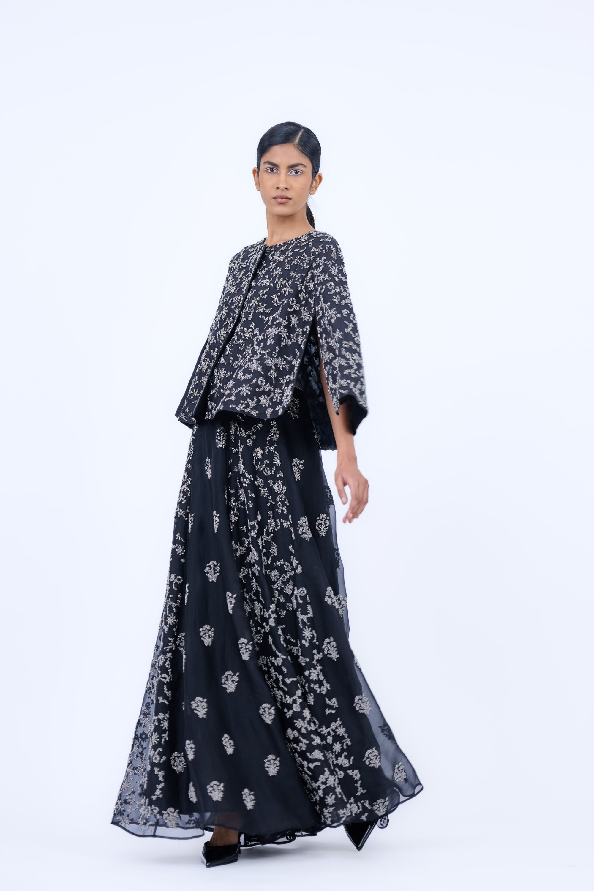 Black Slv Silk Organza Cape