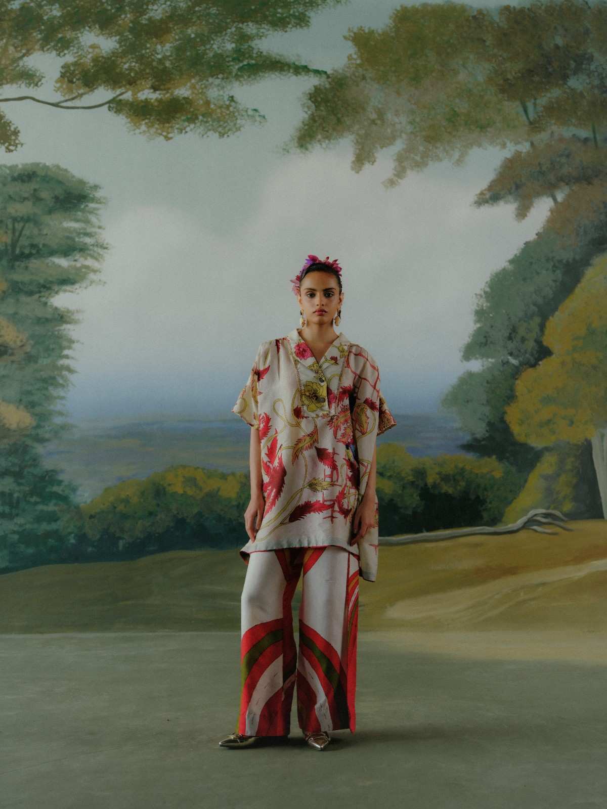 Ivory Vine Kaftan Set
