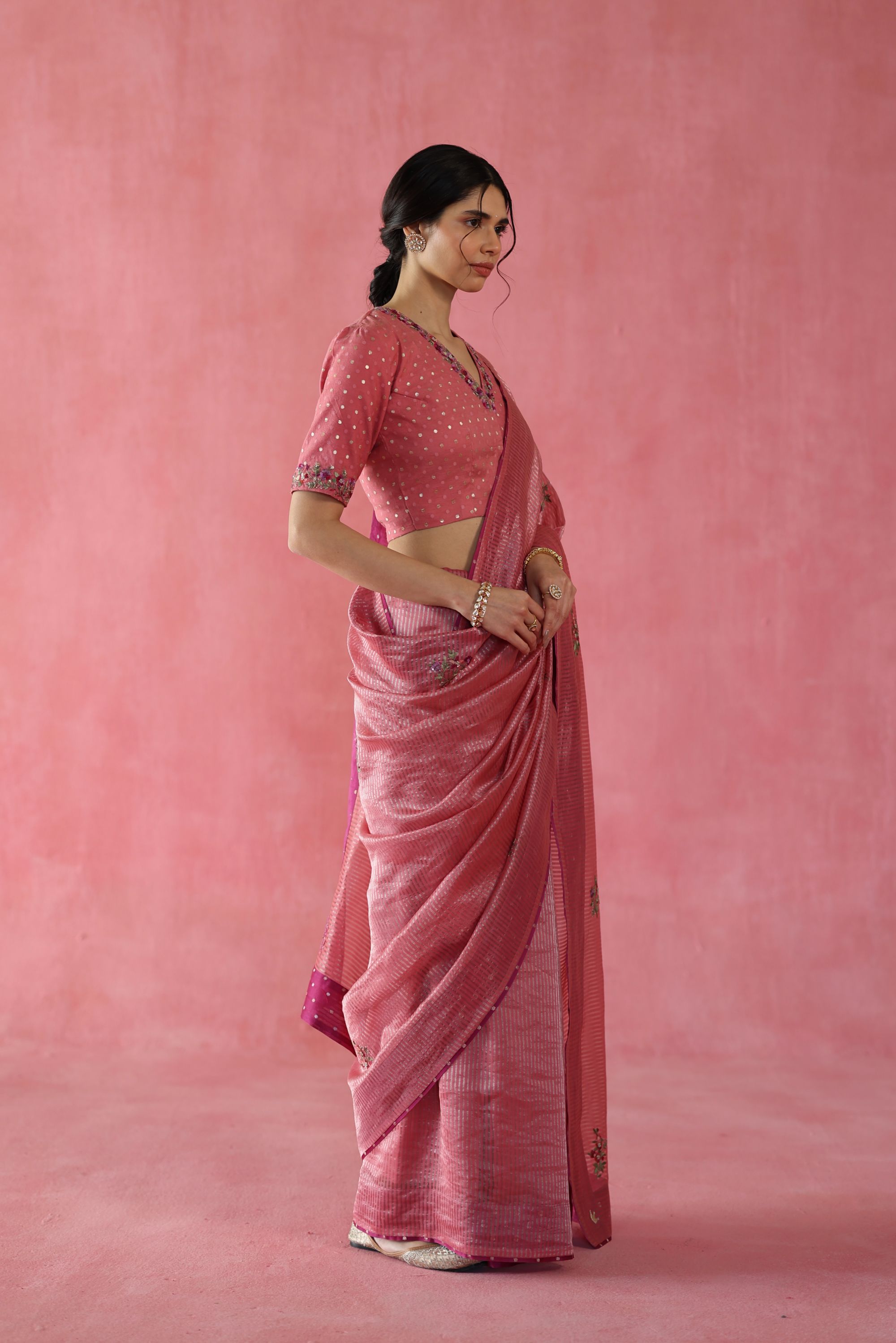 Anjeer Saree