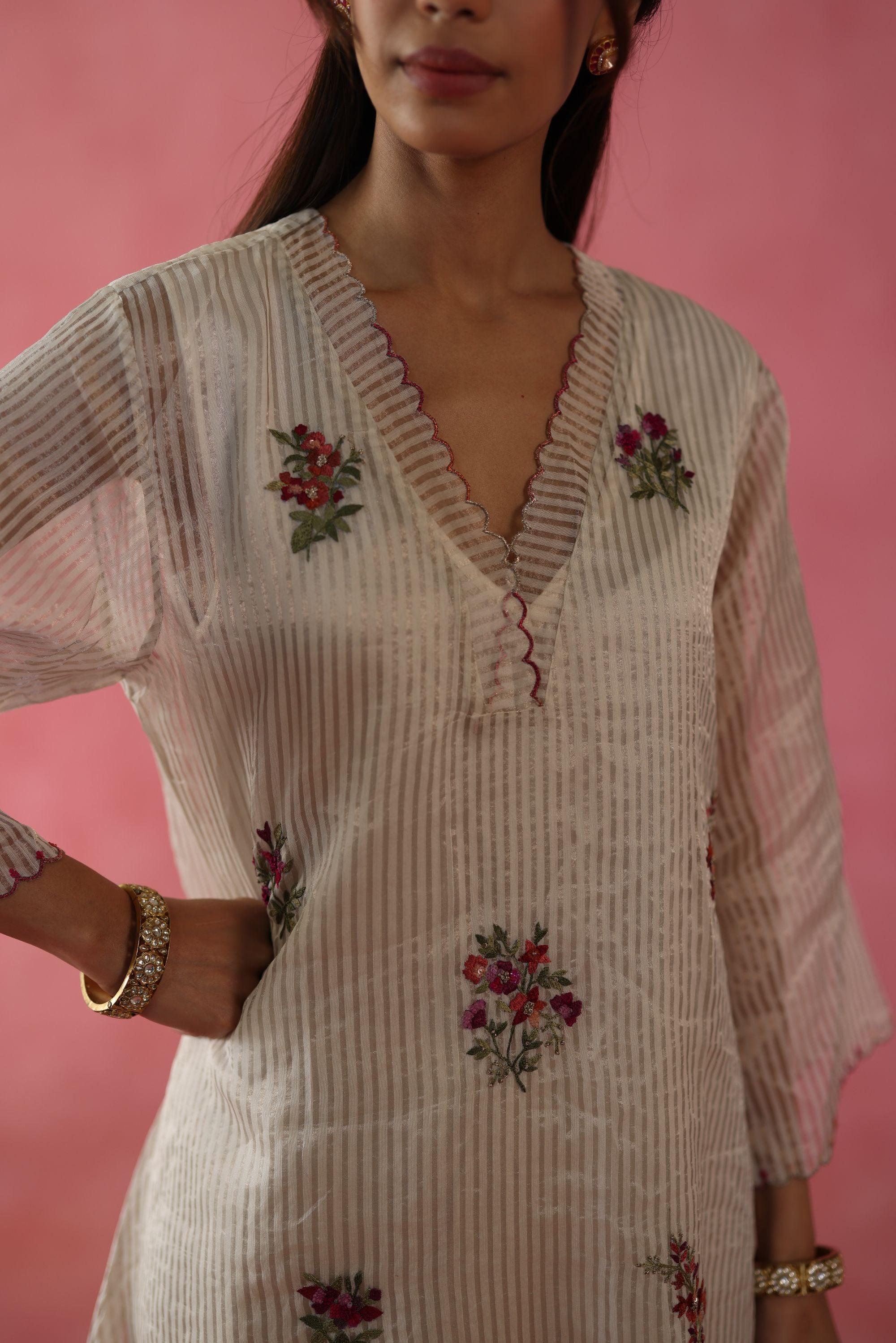 Shakkar Kurta Set