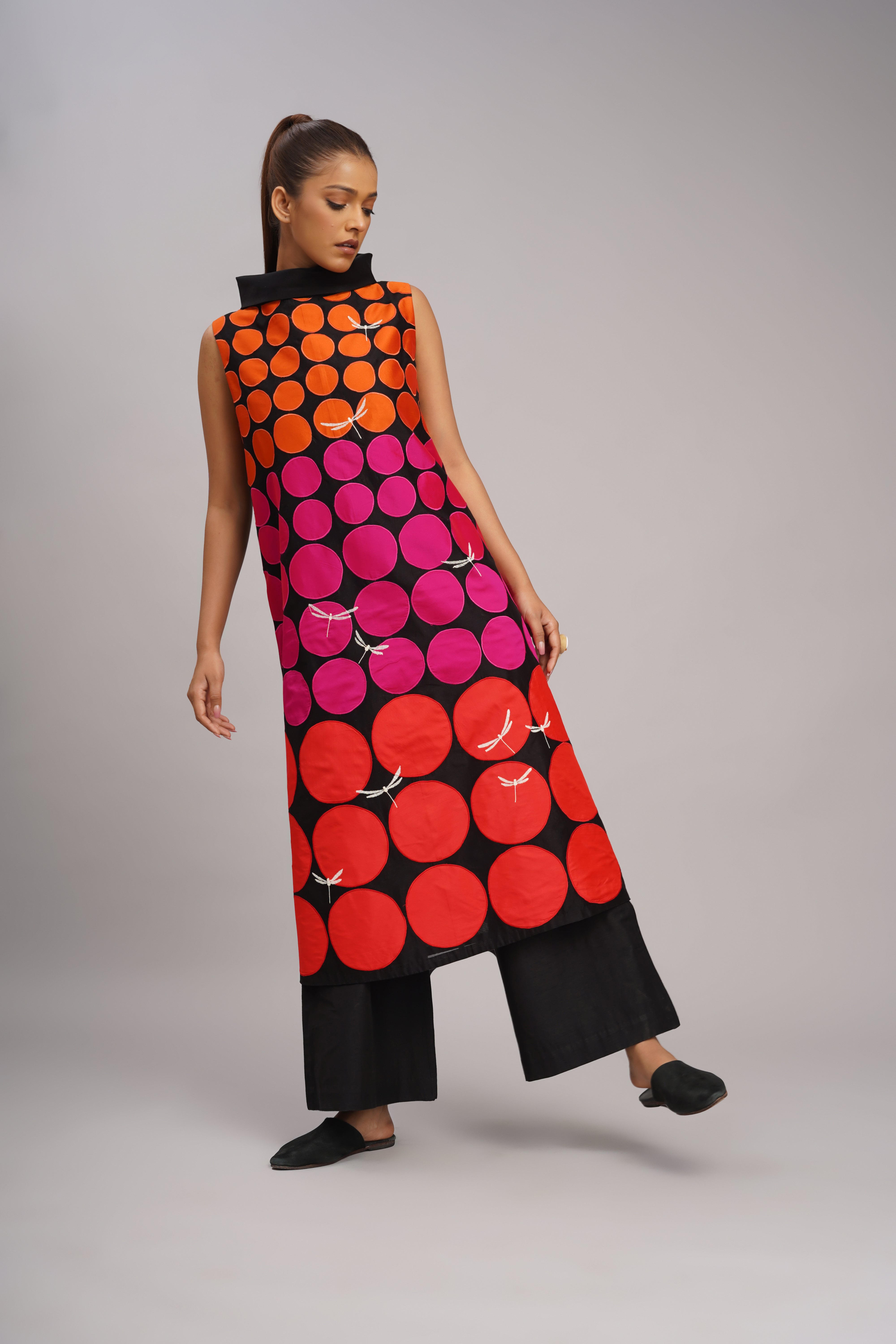 Black polka grid