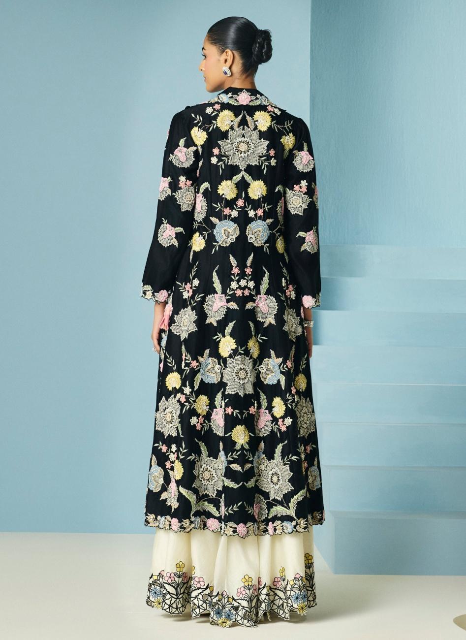 BLACK MULTIPASTEL FLARED LONG JACKET