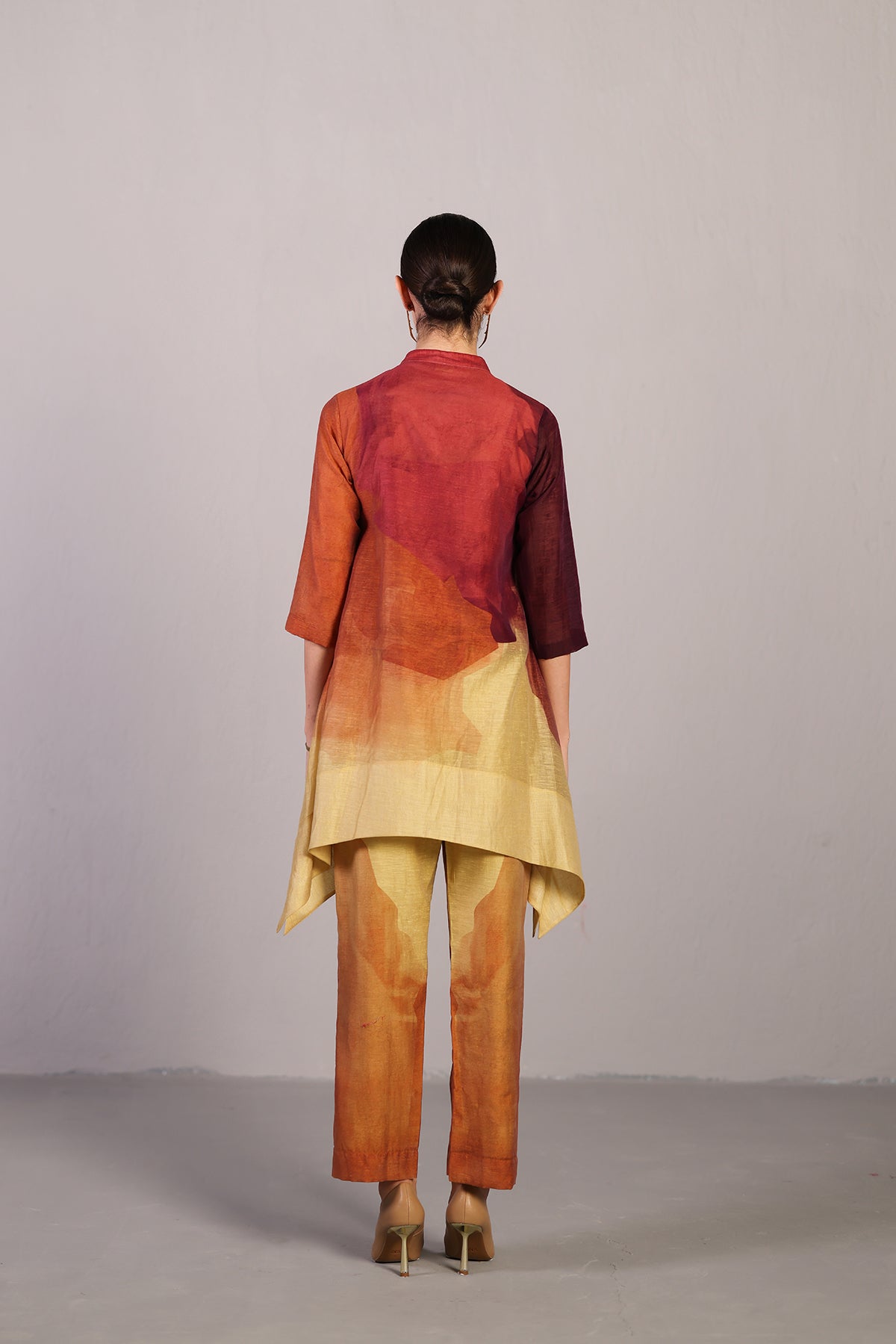 Diffuse wine & cream kurta set