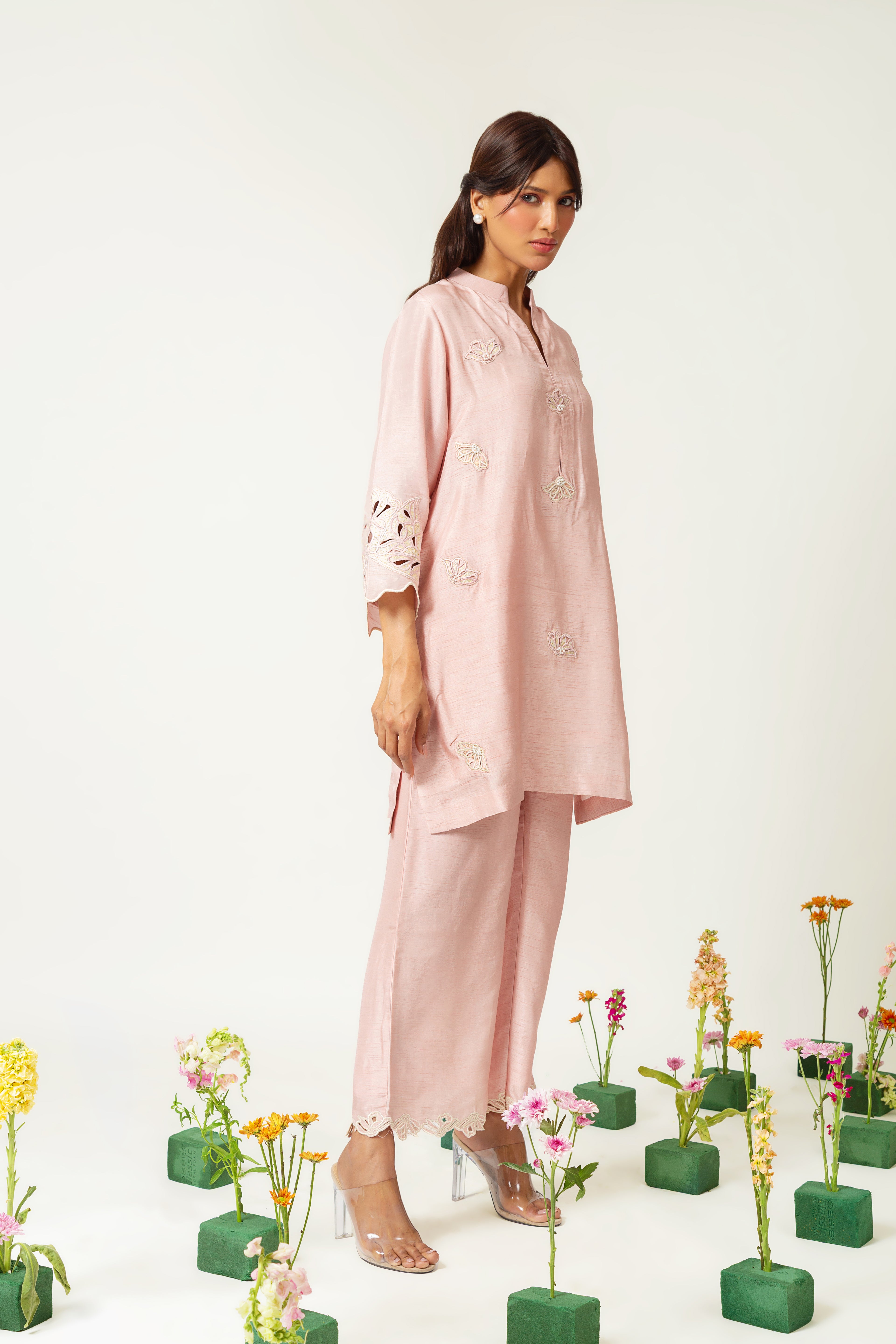 Rosé Veil Kurta Set