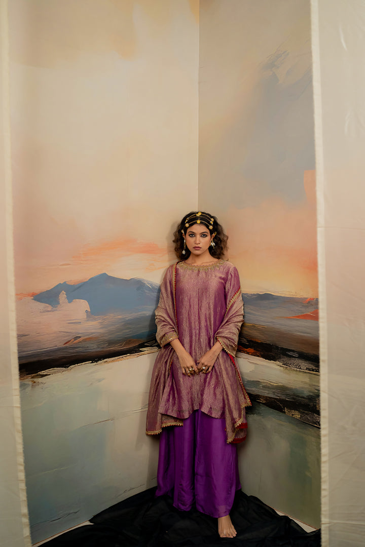 HESSA KURTA SHARARA DUPATTA SET