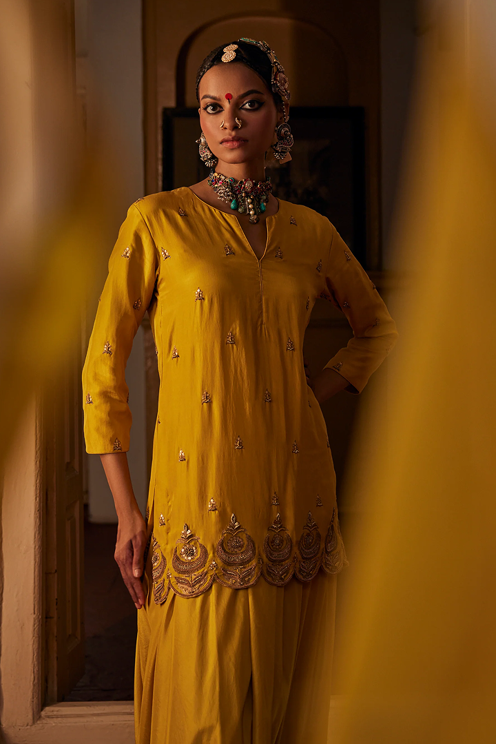 Elegant Divya Yellow Handwoven Silk Embroidered Kurta Palazzo Dupatta Set
