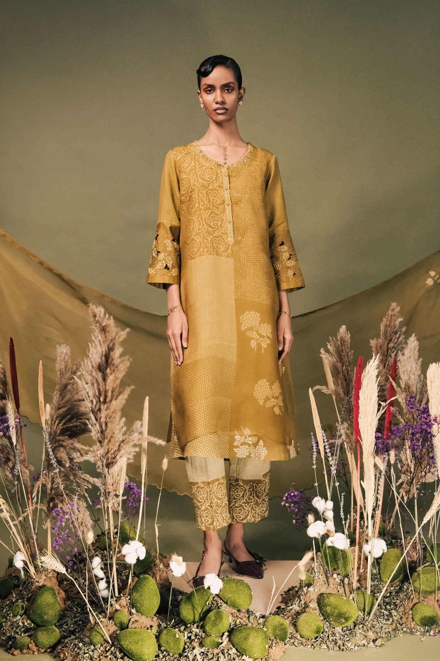 Luxurious Moss Green Linen Tunic Set: Double Layer, Embroidered Sleeves, Unique Discharge Print