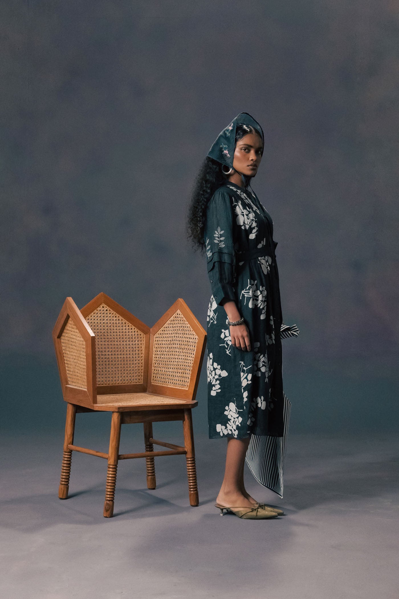 Elegant Indigo Discharge Print Gauze Linen Pleated Dress with Embroidered Sleeves